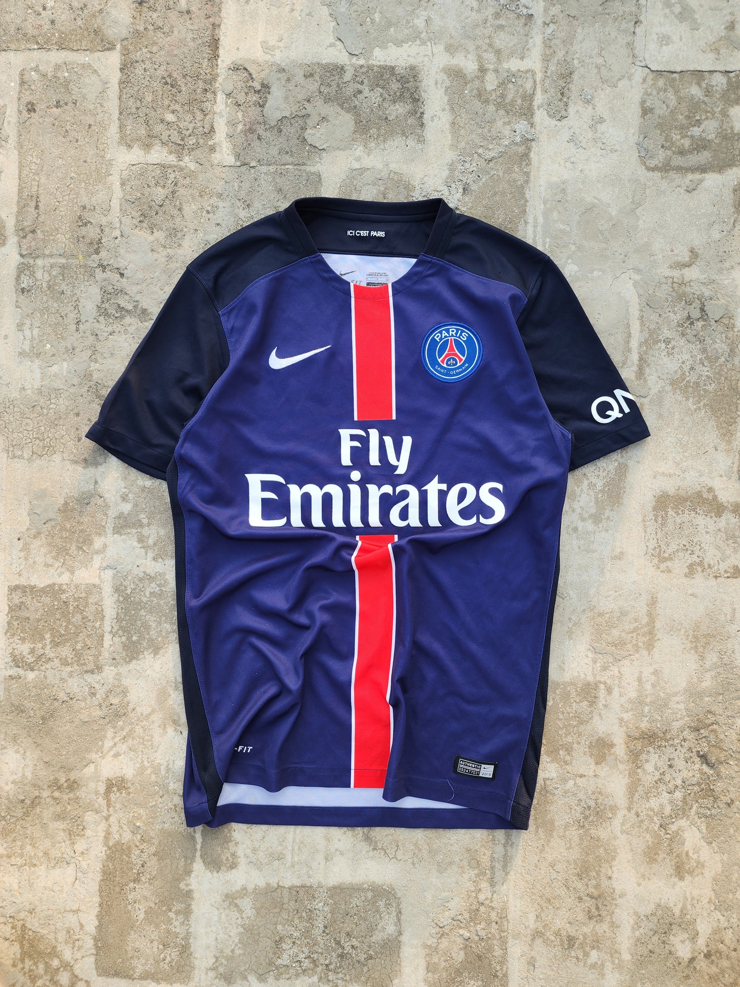 Nike Paris Saint Germans Football Club Blue/Red Jersey (M)