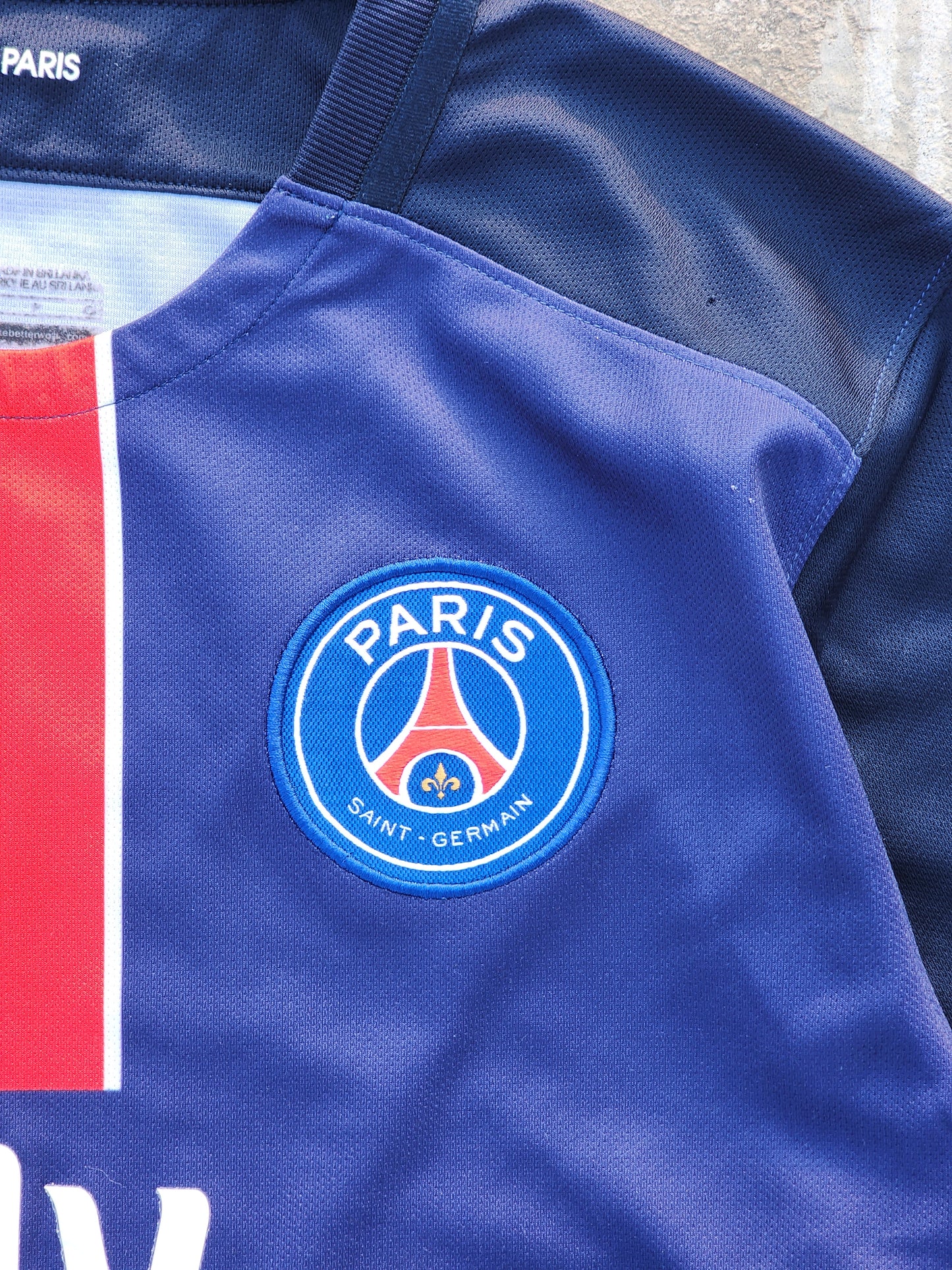 Nike Paris Saint Germans Football Club Blue/Red Jersey (M)