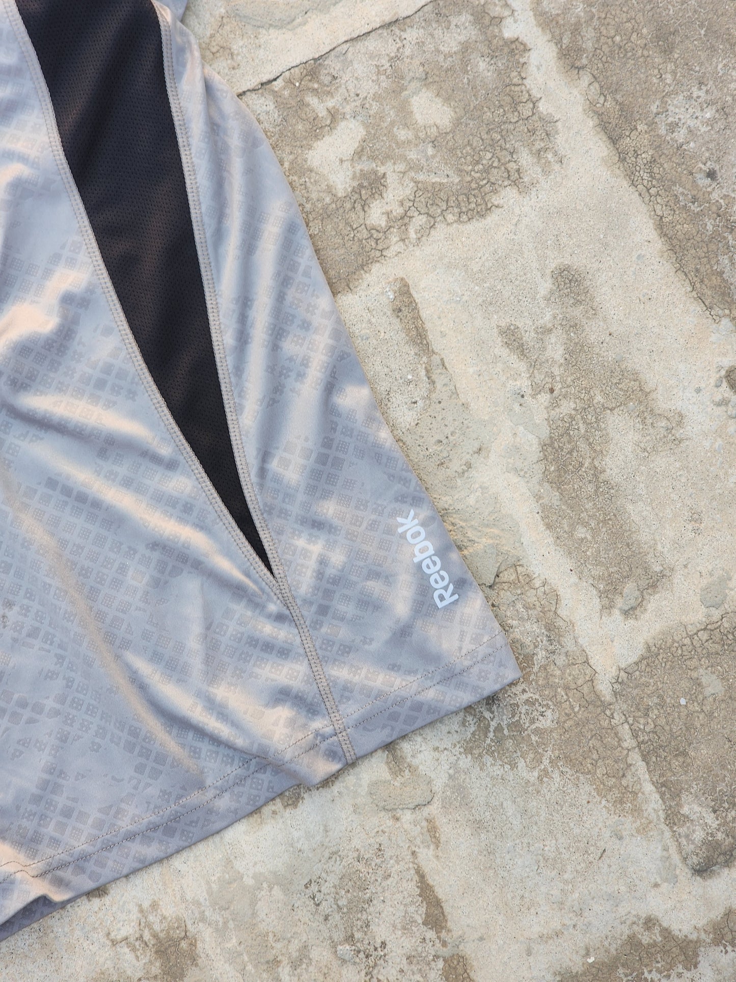 Reebok Shiny Silver Jersey (L)