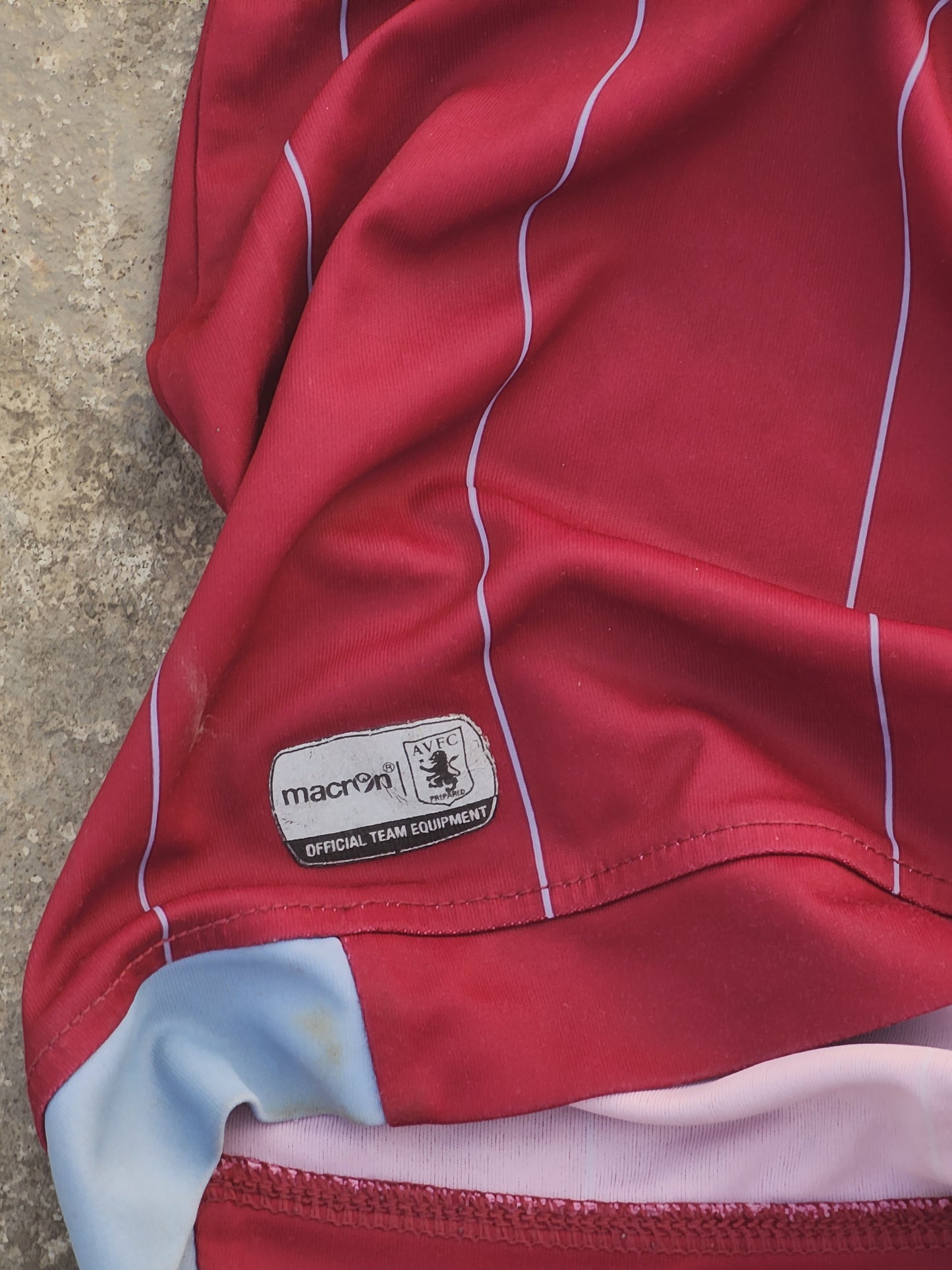 Macron AVFC Football Jersey (L)