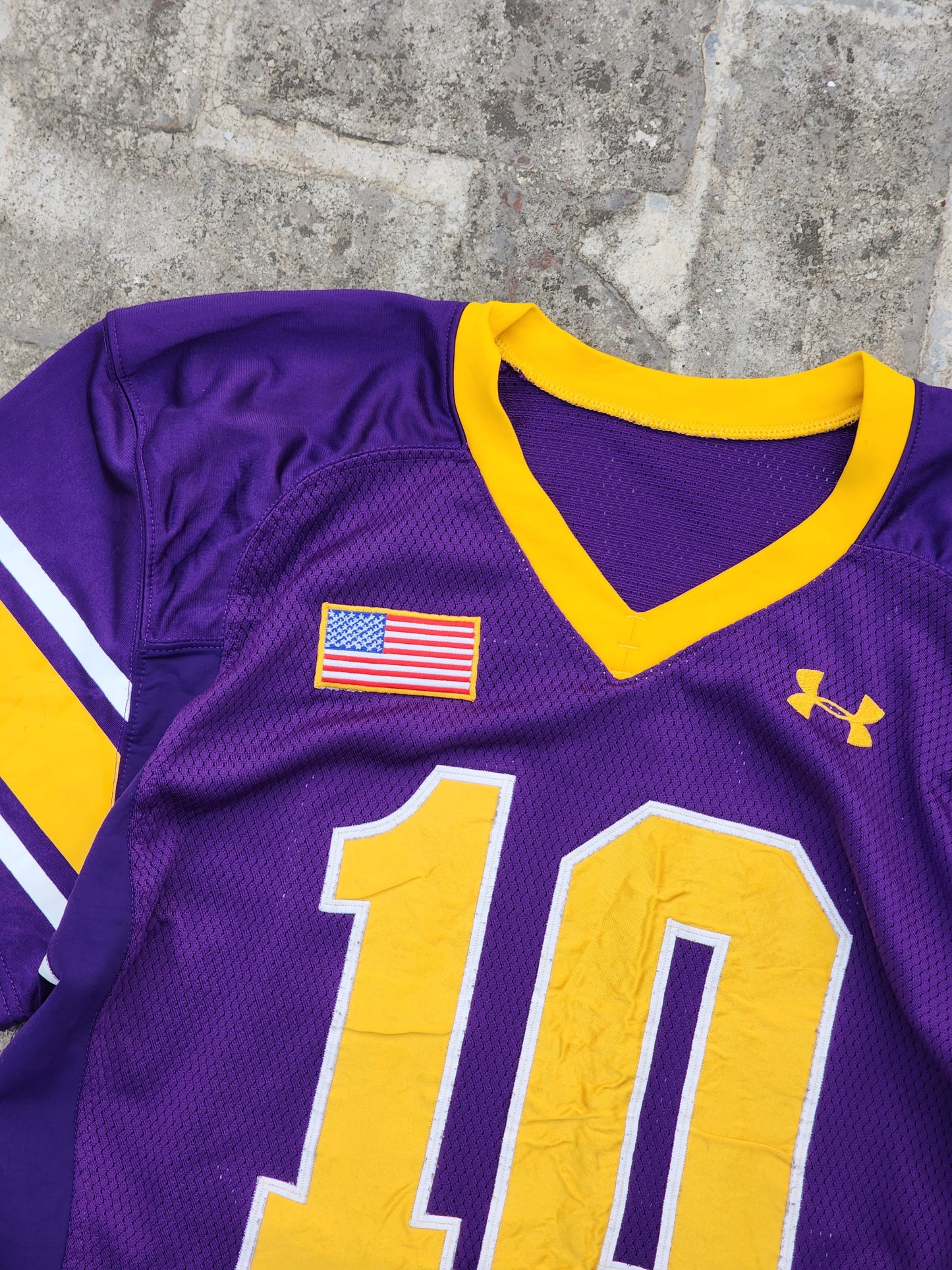Under Armor "10" Rugby Jersey Purple/ Yellow (XL)