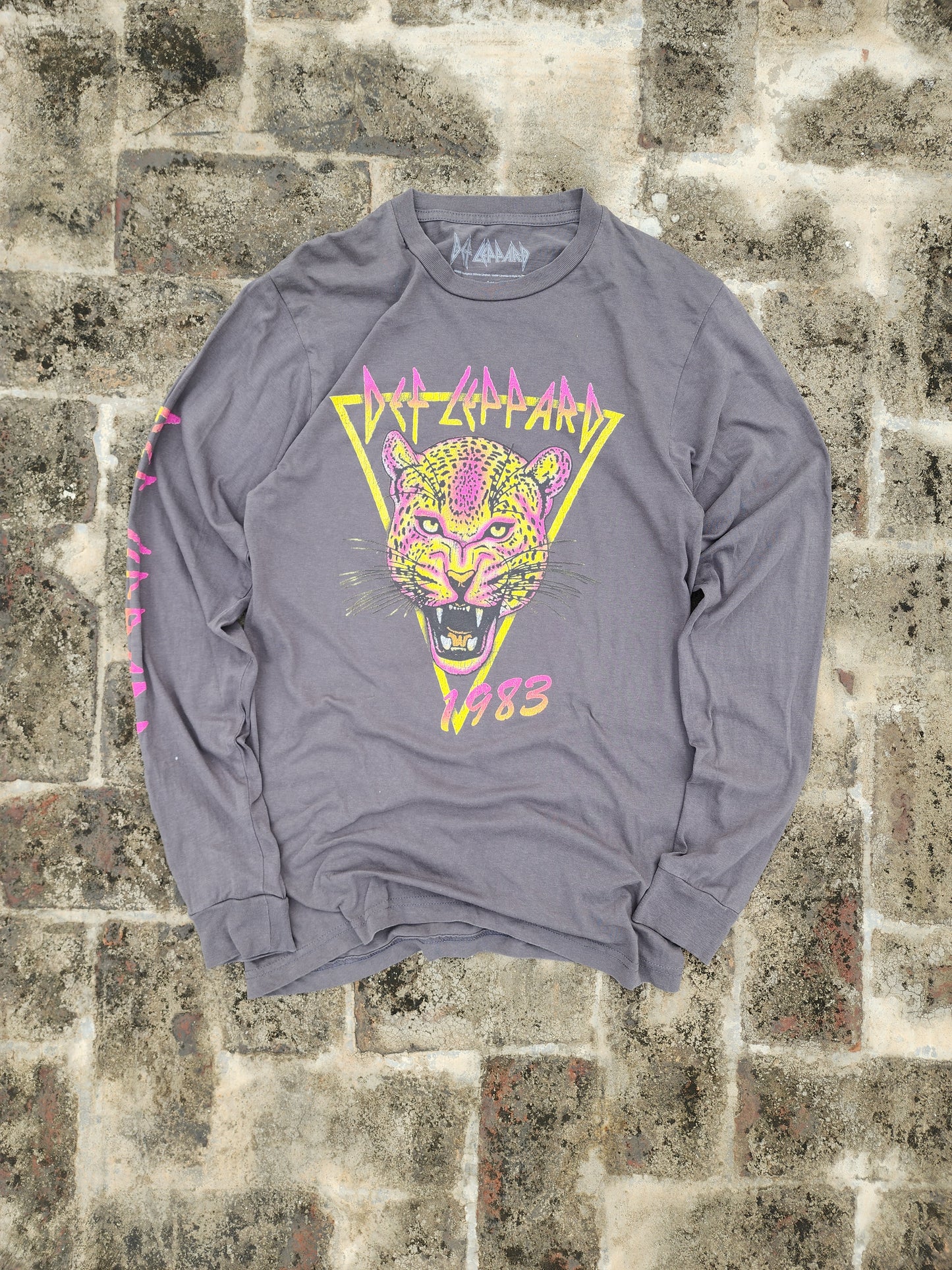 Def Leppard 1983 Full Sleeves Tee (S)