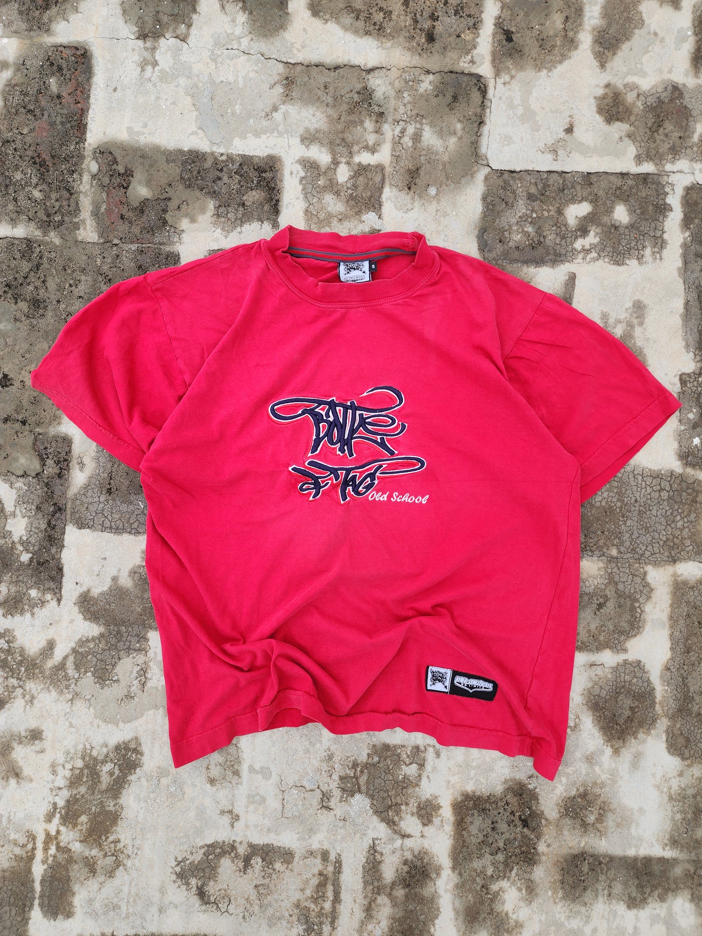 Old School Red Embroidery Tee (M)
