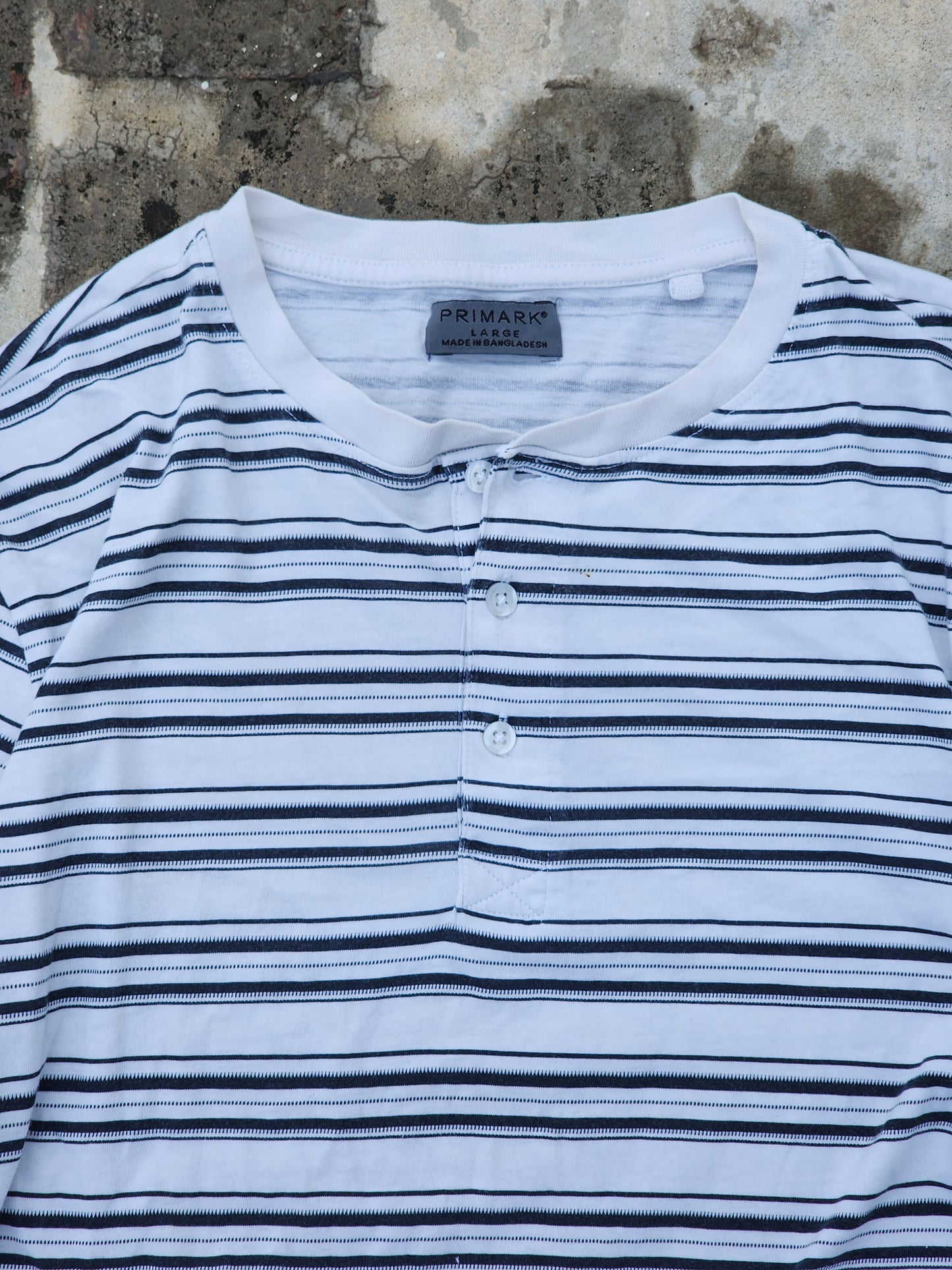 Primark White/Black Striped Full Sleeves Henley (L)