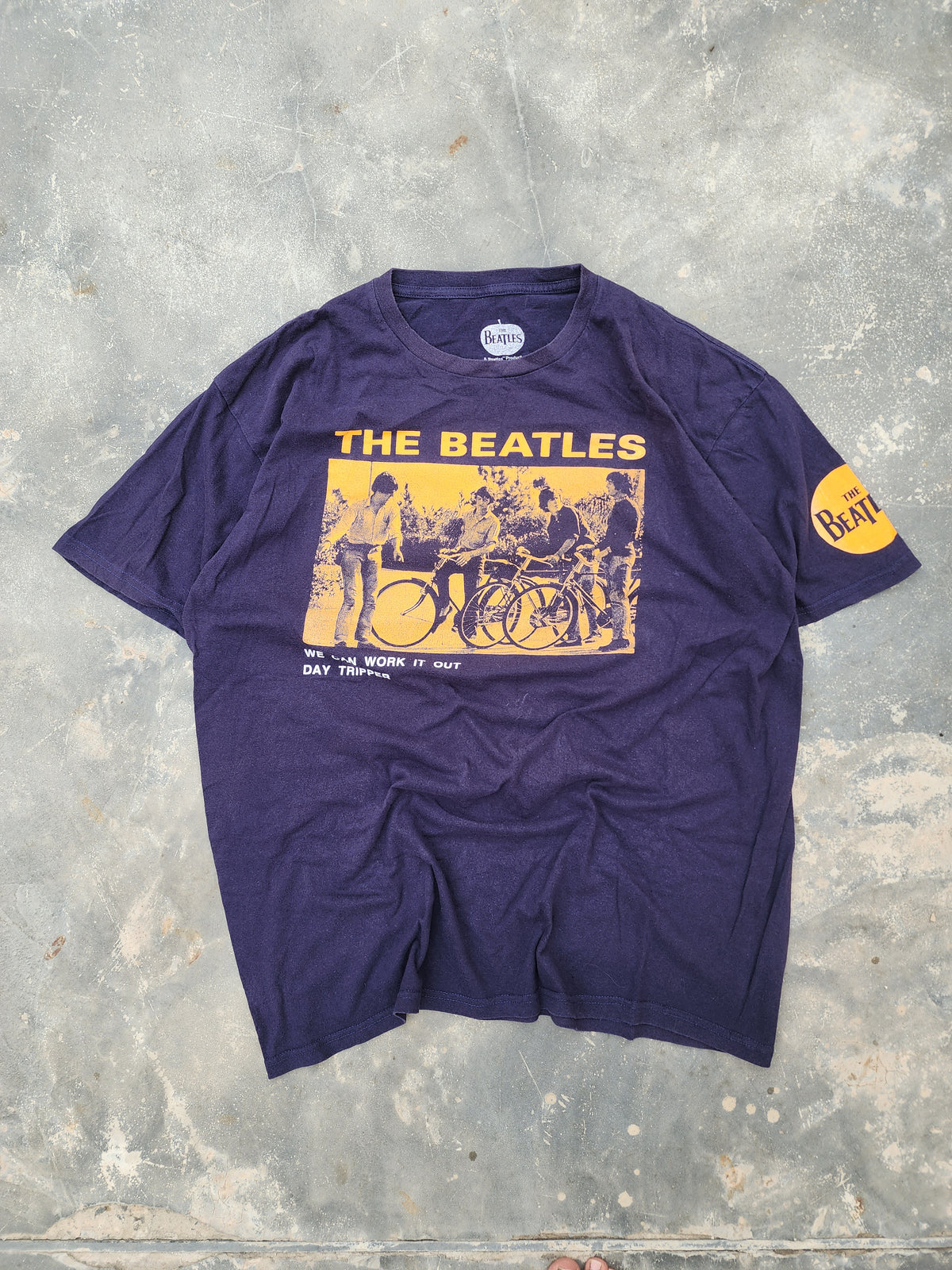 The Beatles We Can Work it Out Day Tripper 2016 Tee (L)