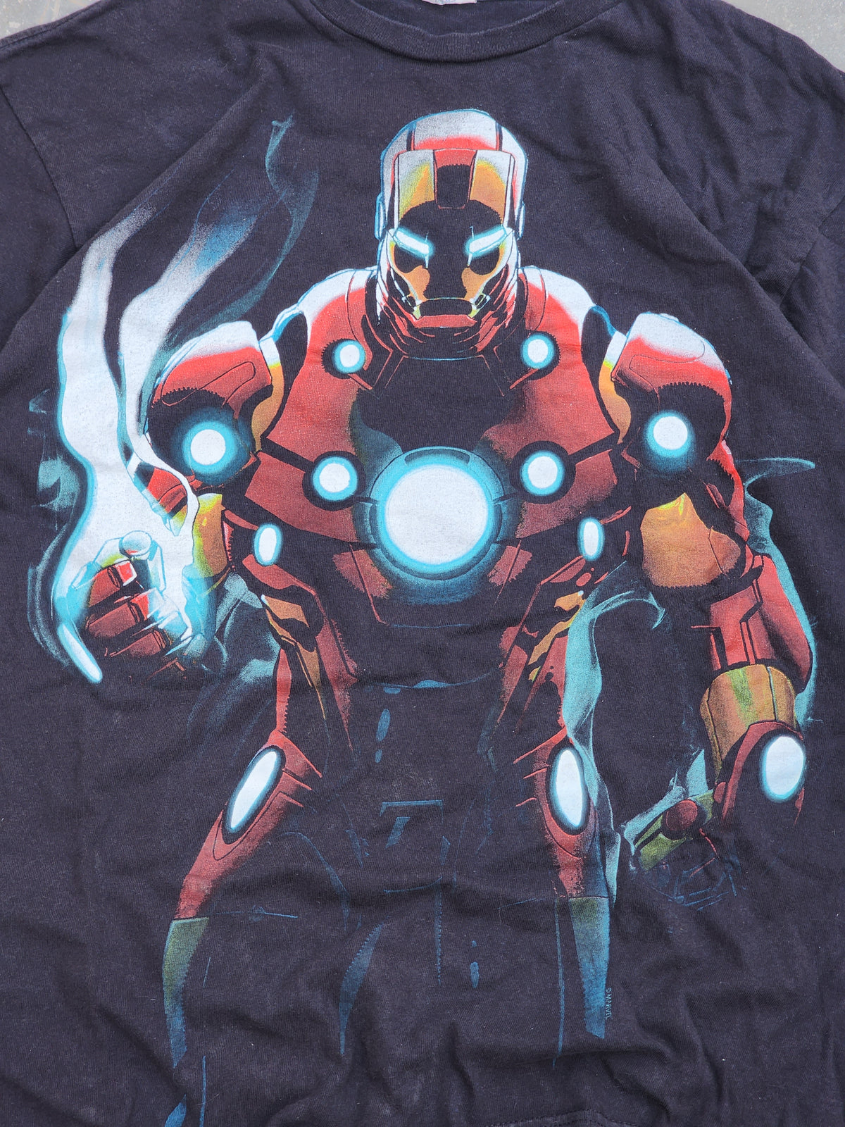 Vintage 2013 Invincible Iron Man #501 Artwork Marvel Delta Pro-Weight Tee (S/M)