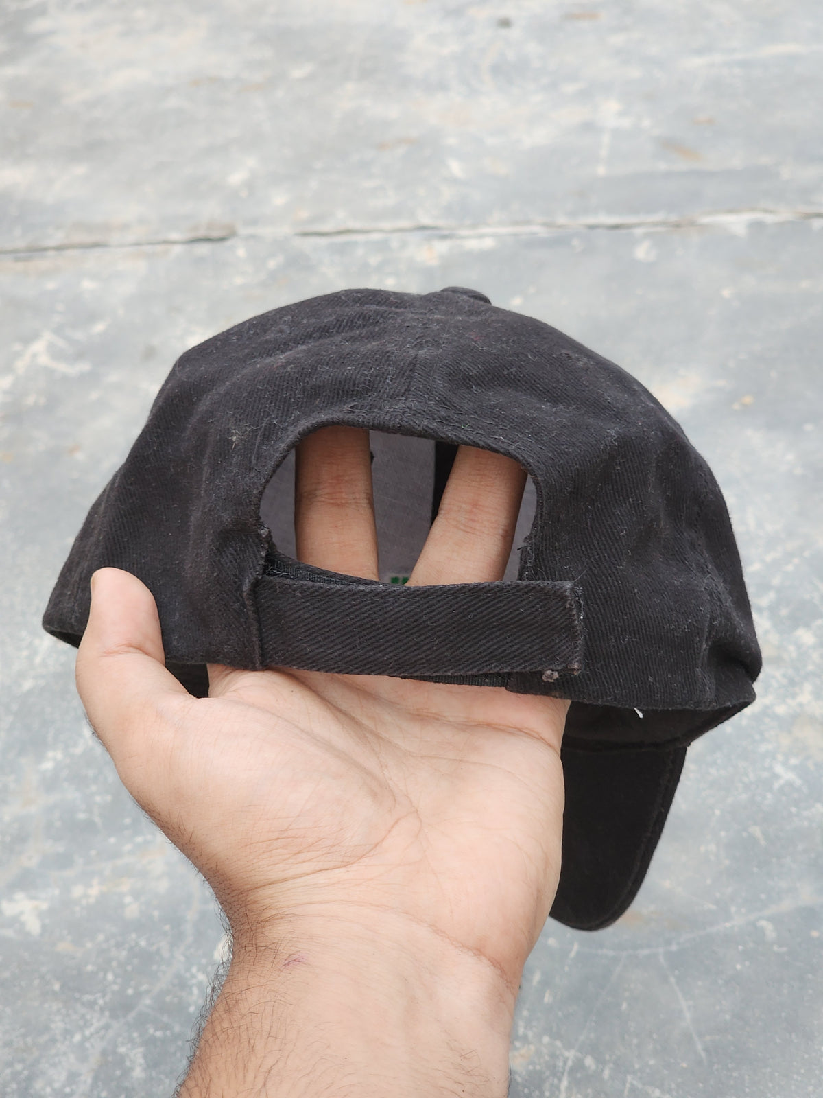 Italy Black Cap