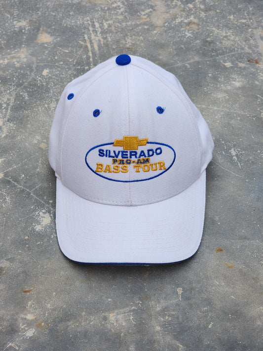 Chevrolet Silverado White Cap