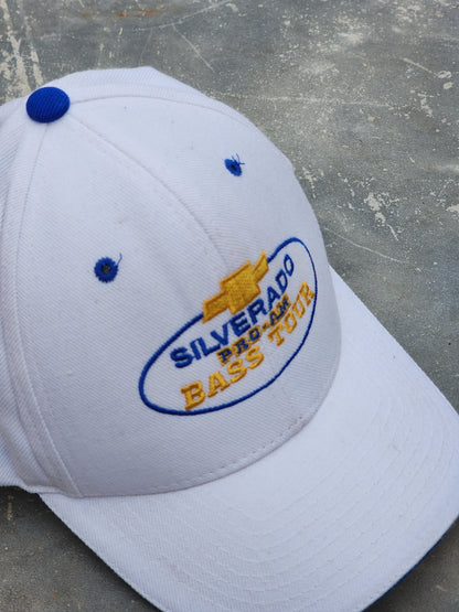 Chevrolet Silverado White Cap