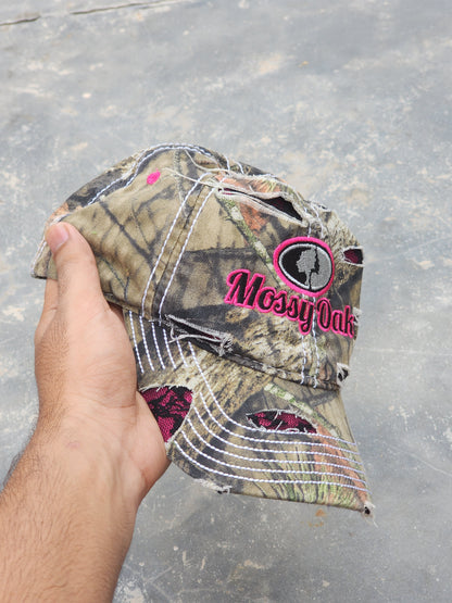 Mossy Oak Distress Reveal Camo / Pink  Cap