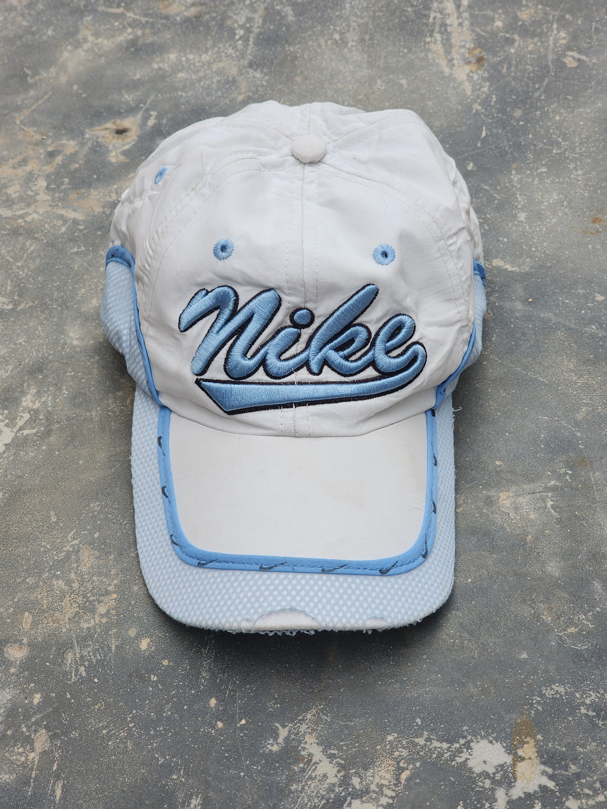 Vintage Y2K Nike Light Blue and White Dri Fit Cap