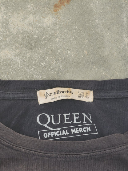 Vintage Astradivarius Queen Sunfaded and Boxy Fit Tee (M)