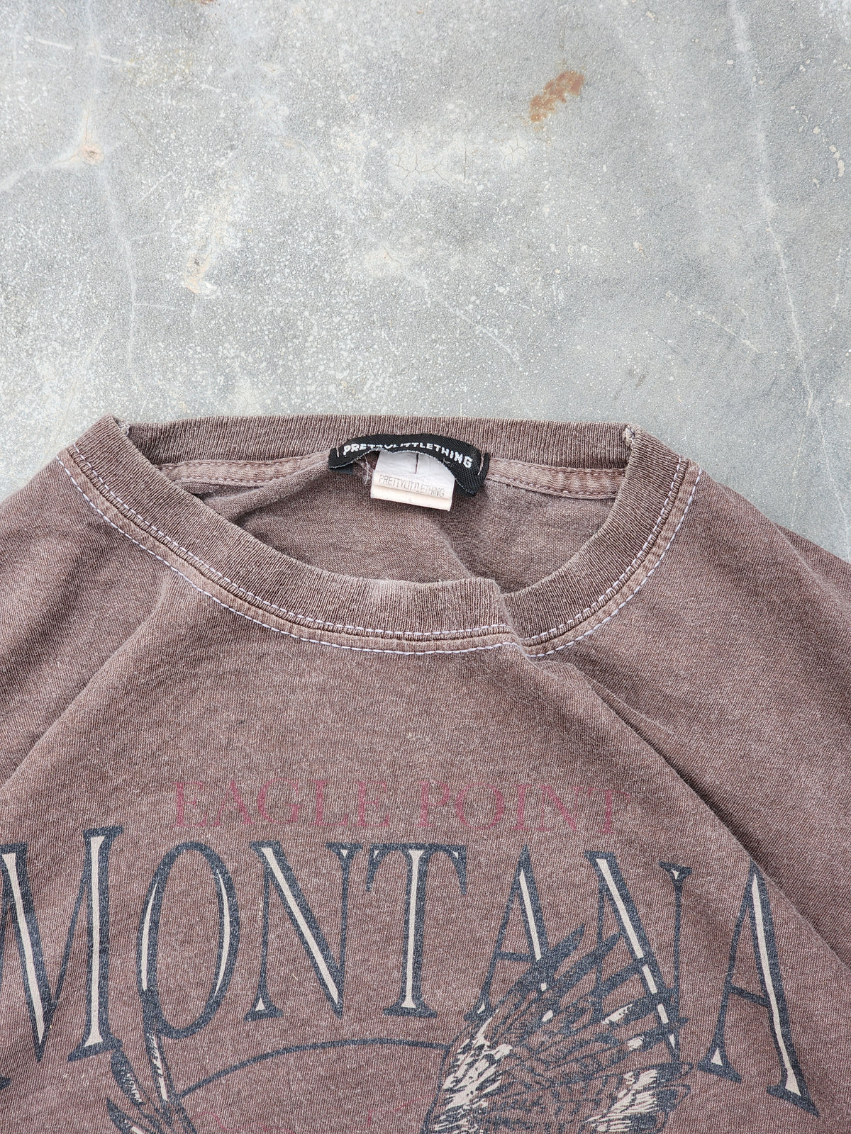 Pretty Little Thing Faded Brown Montana Tee (S)