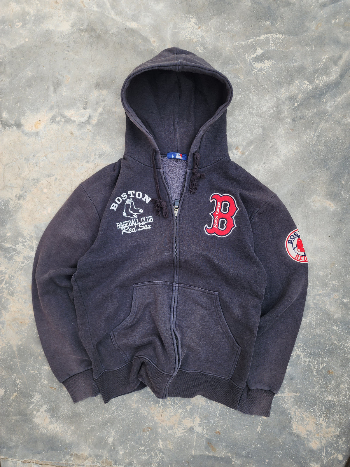 Vintage MLB Red Sox Zipper Hoodie (M/L)