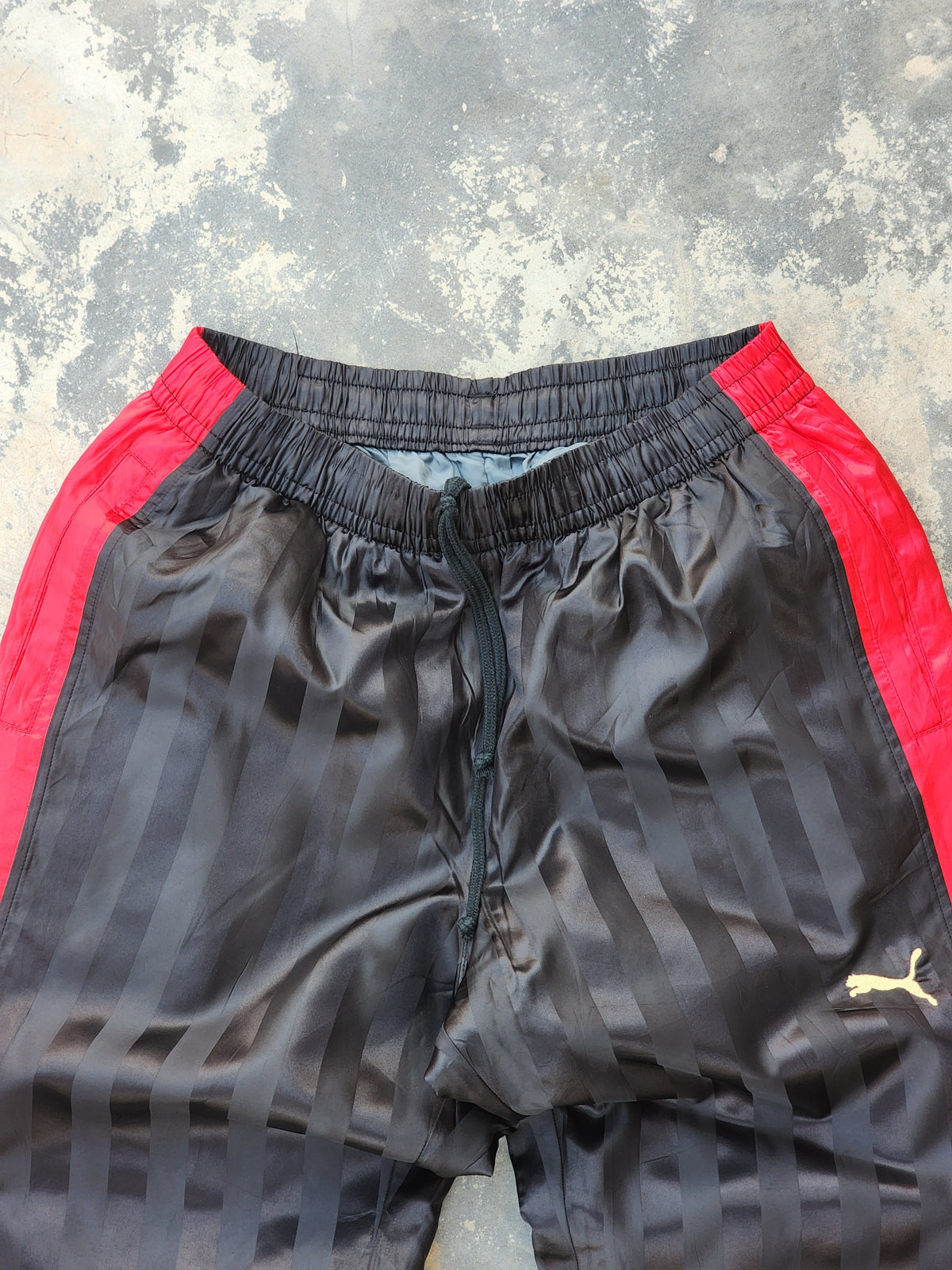 Vintage Puma Stripes Black / Red and Gold Trackpants (M)