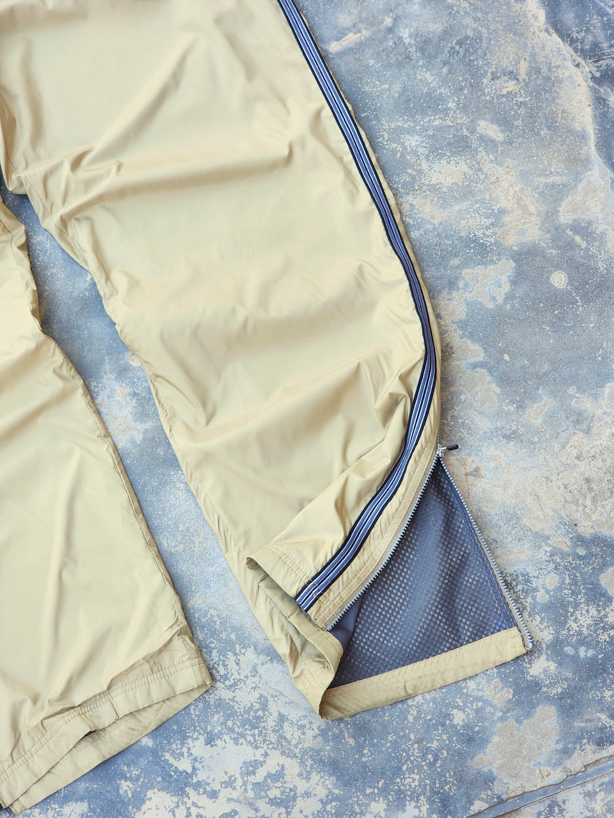 Vintage Yonex Khaki Trackpants (S/M)