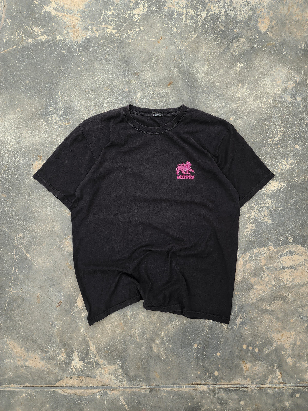 Stüssy Rasta Lion T-Shirt Black and Pink (L)