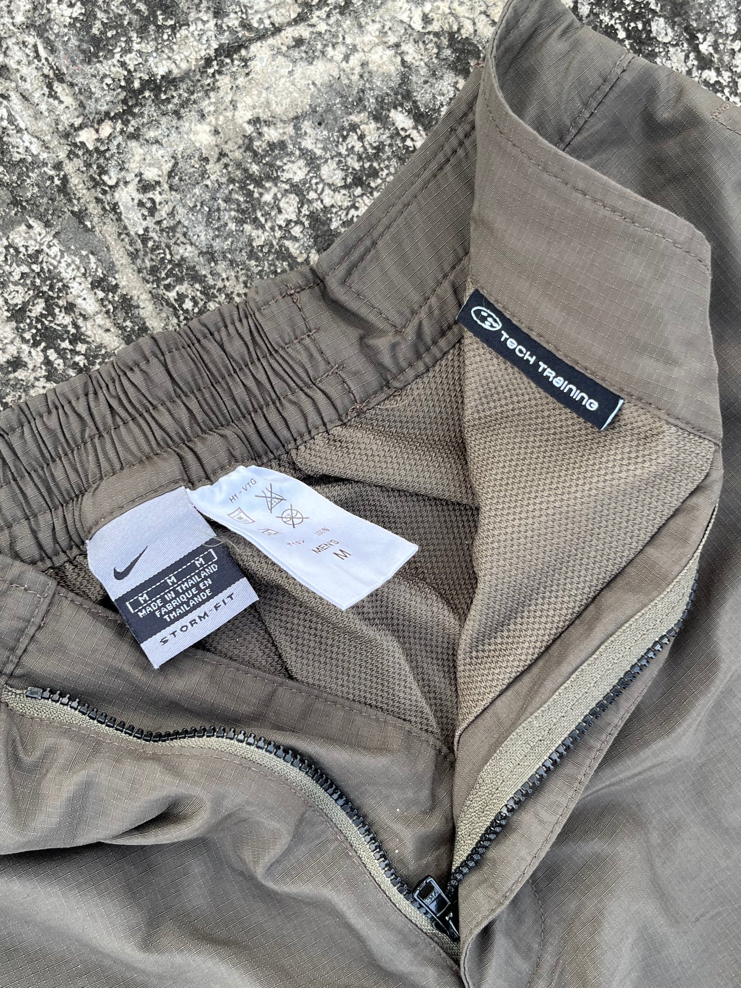 Vintage Nike Green Tech Training Storm-Fit Trackpants (M) (Rare)