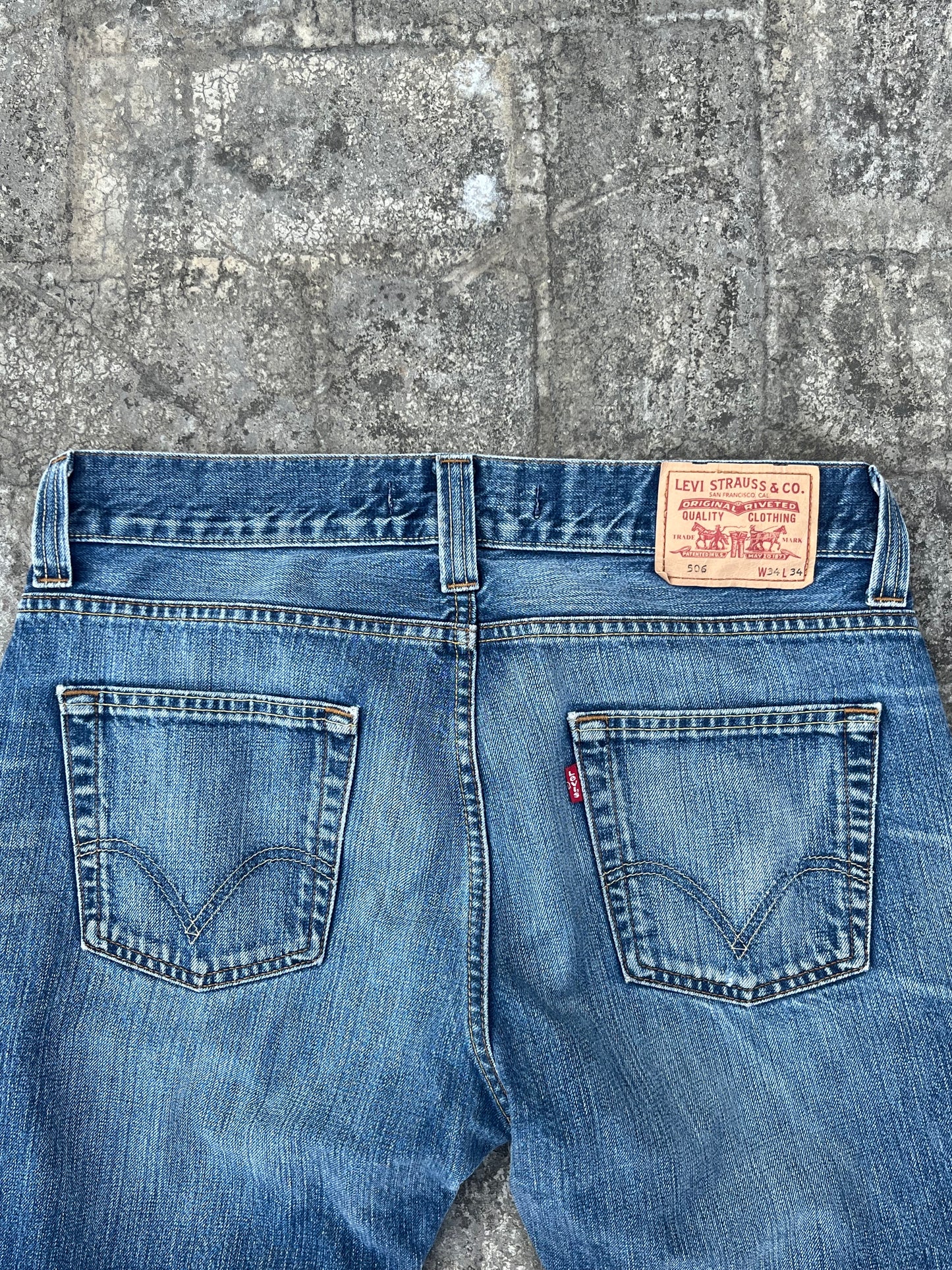 Levi's 506 Straight Standard Fit Jeans (34)