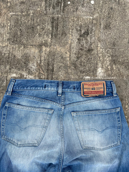 Vintage Diesel Straight Baggy Fit Jeans (32)