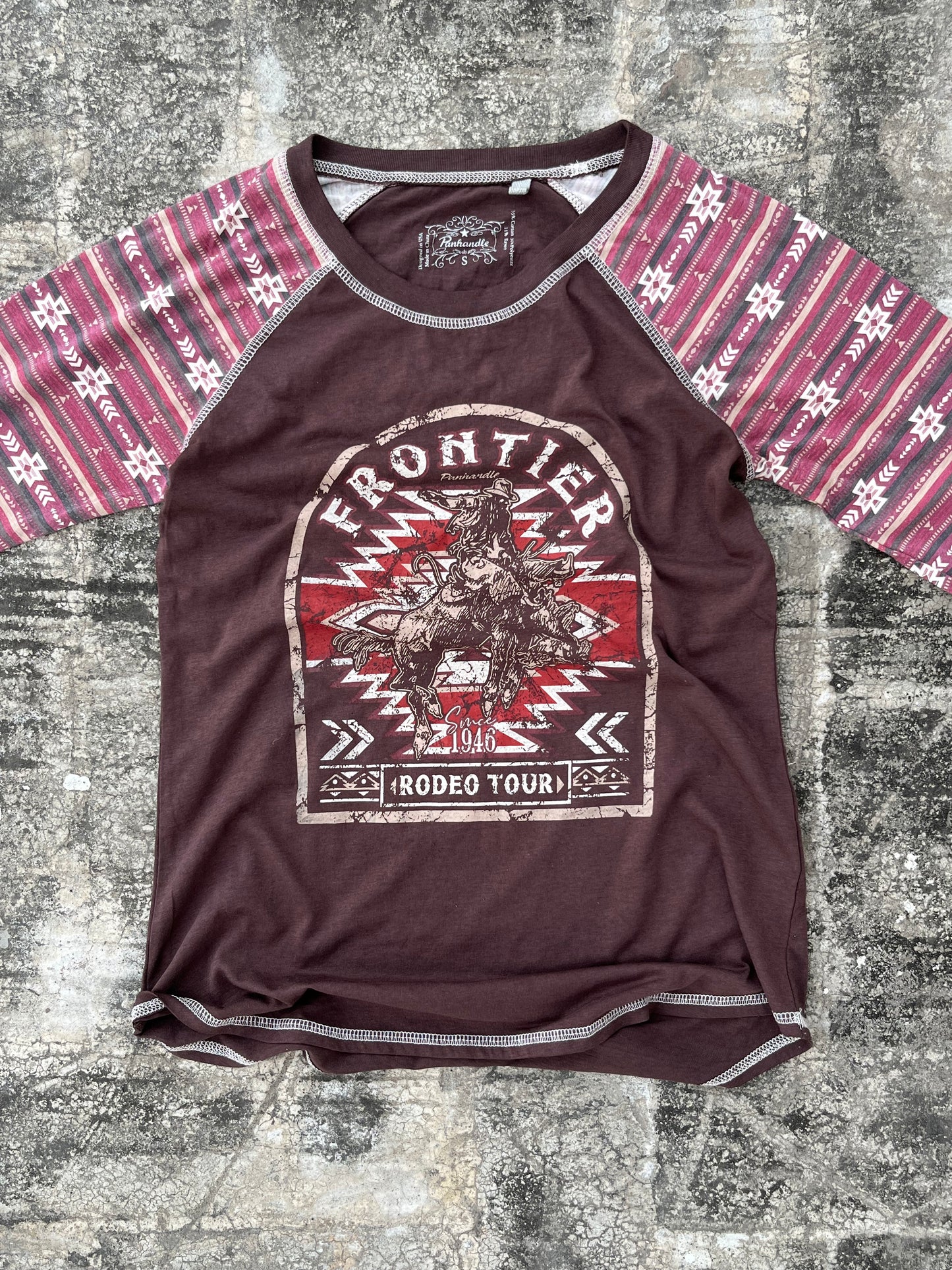 Y2K Panhandle Rodeo Island Women's Top (S/M)