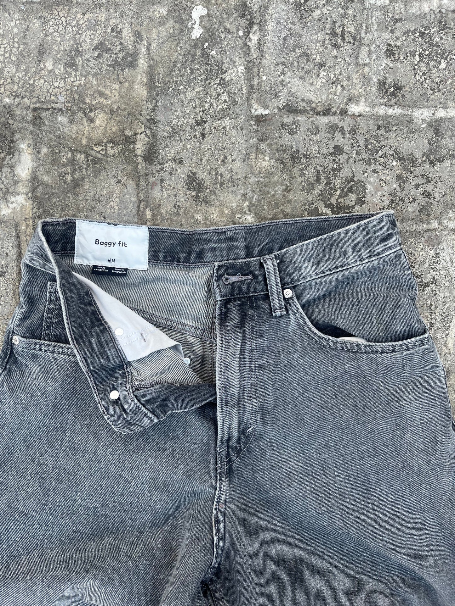 Stone Washed H&M Baggy Jeans (30)