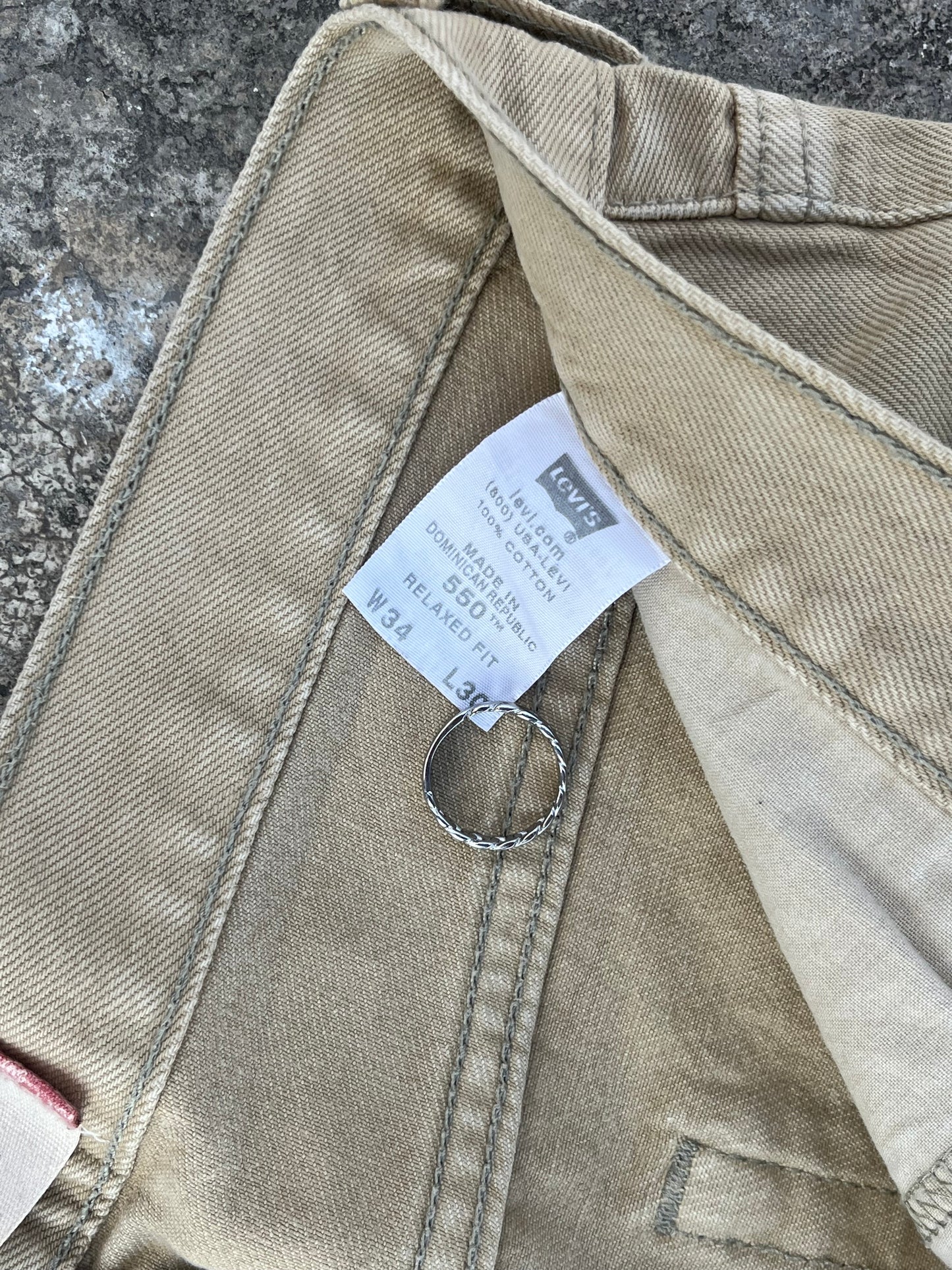 Vintage Levi's 550 Relaxed Fit Khaki Jeans (34)