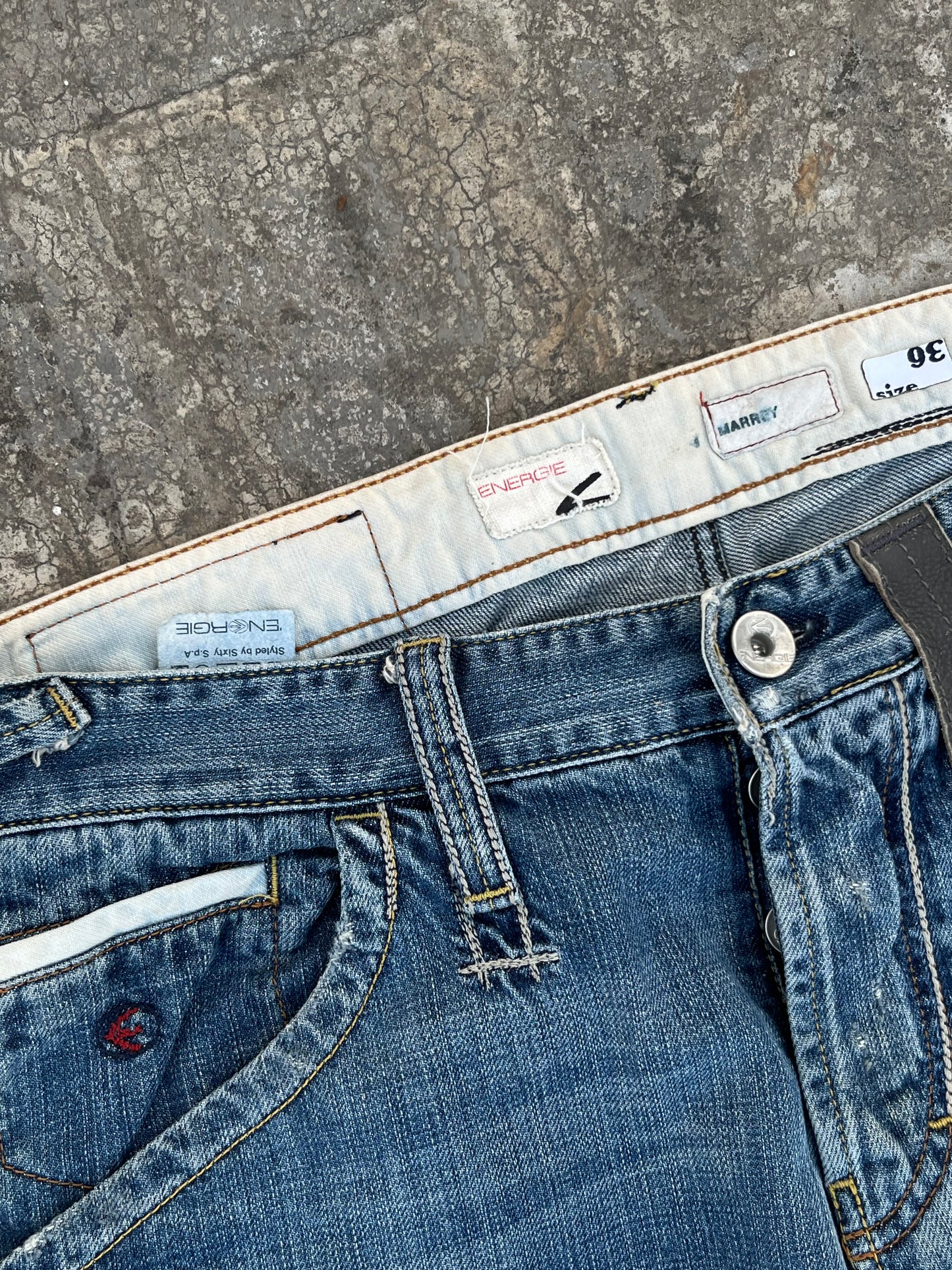 Energie Light Blue Denim Straight Fit Jeans (36)