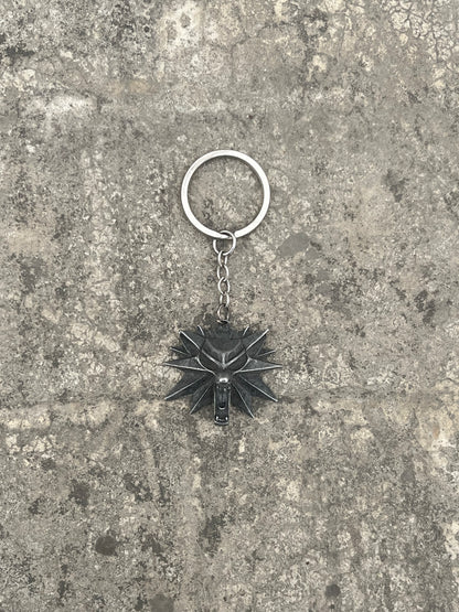 Vintage Wolf Head Spiky Hair Pendant/keyring