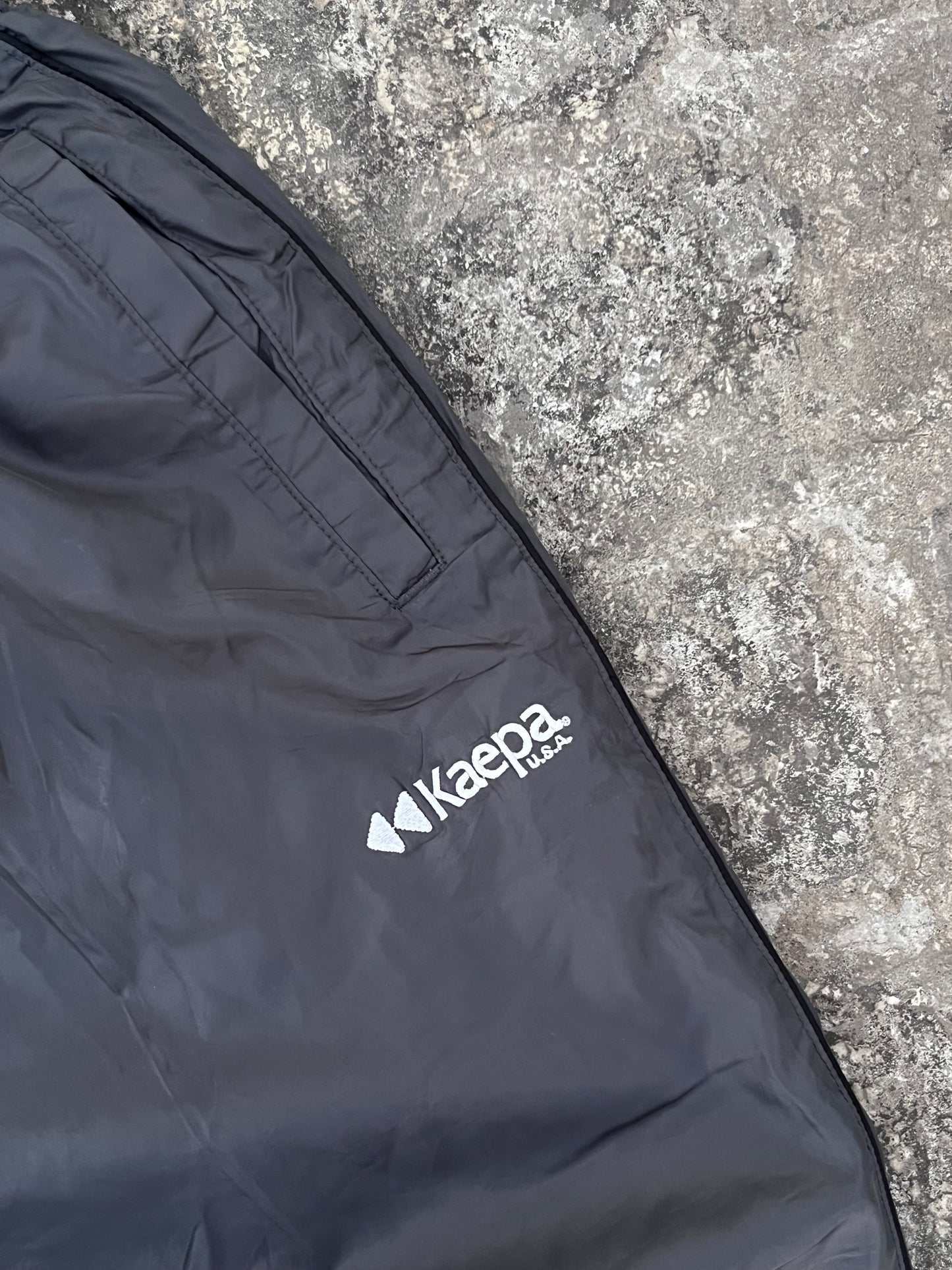 Kaepa Shiny Grey Trackpants (L)