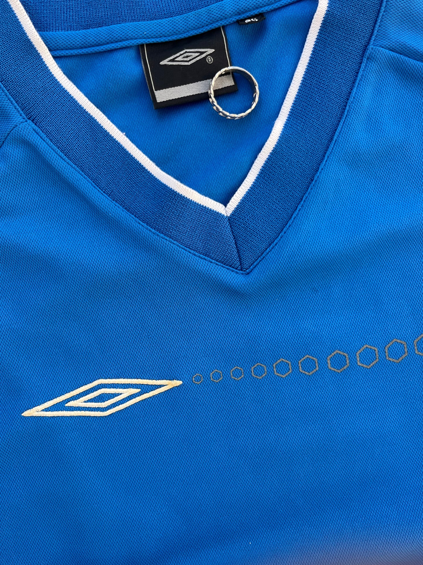 Vintage Umbro Jersey (M) (Rare)