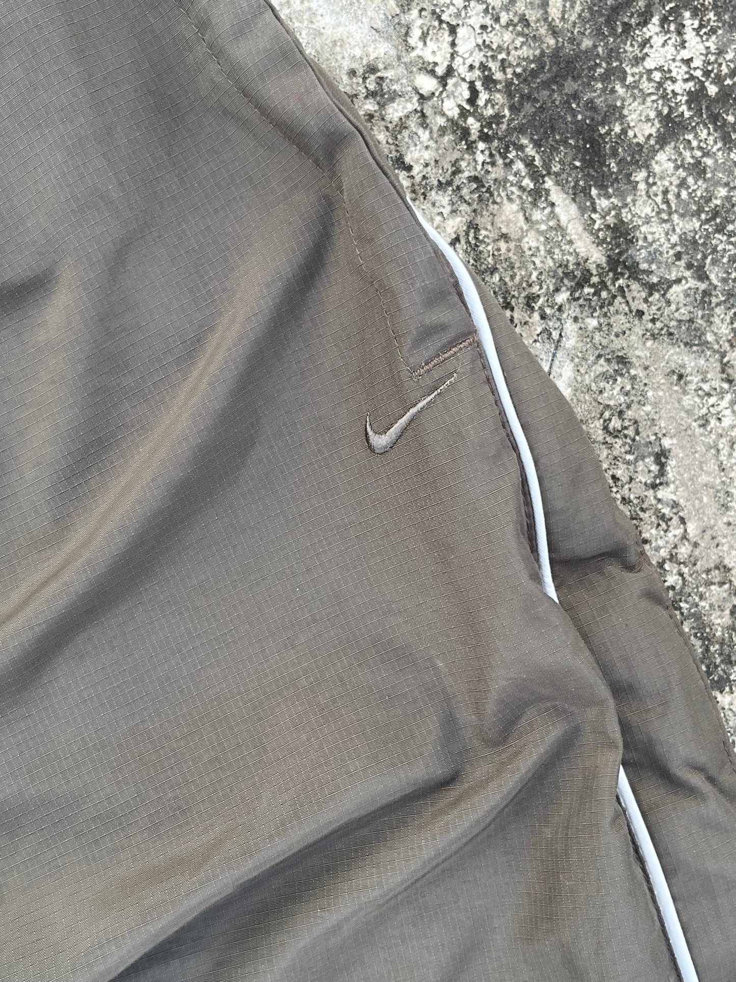 Vintage Nike Green Tech Training Storm-Fit Trackpants (M) (Rare)