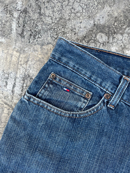 Vintage Tommy Hilfiger Straight Relaxed Fit Jeans (33)