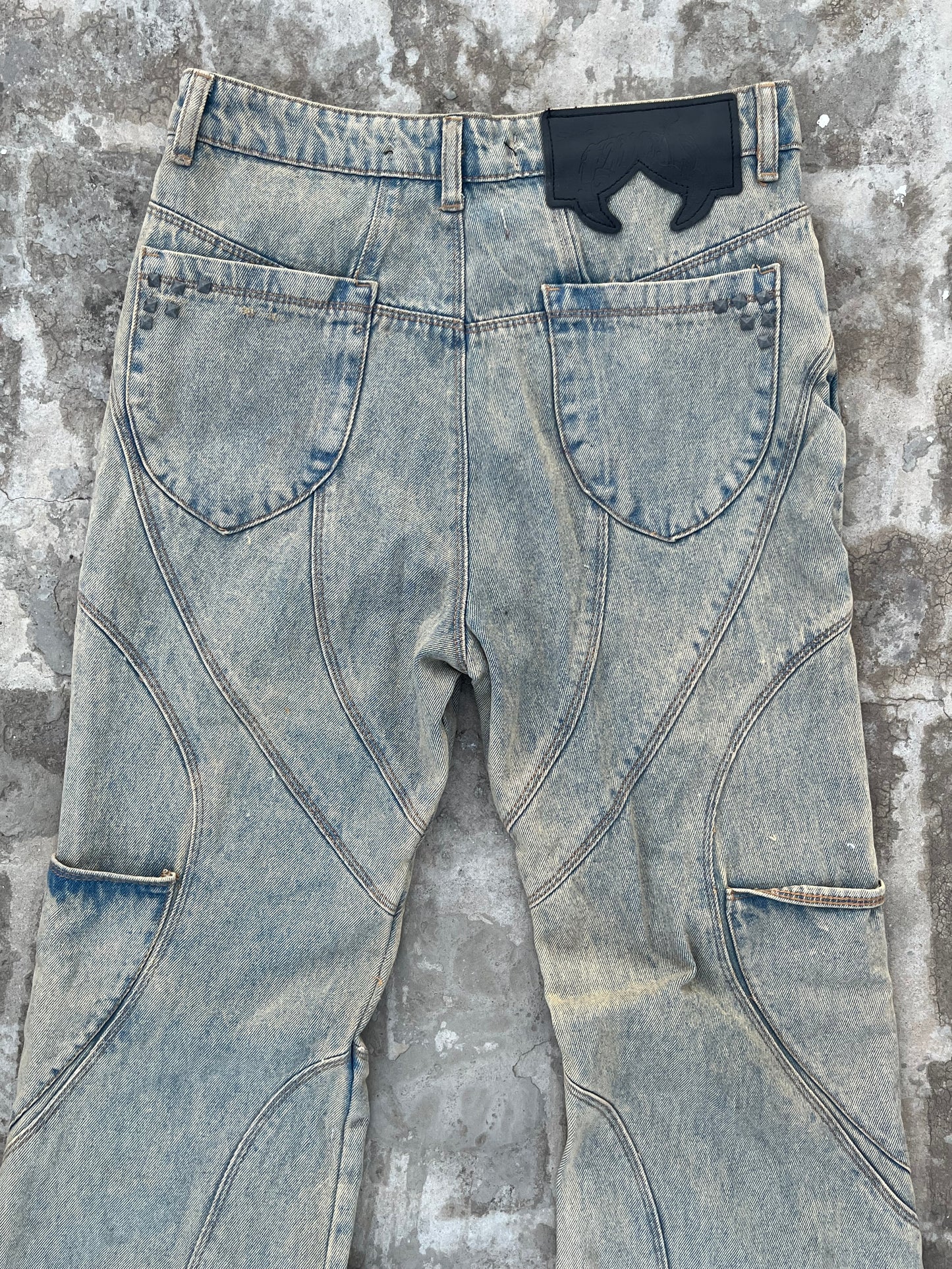Favela Y2K Vintage Acid Washed Light Blue Flared Jeans with Patchwork and Embroidery (32)