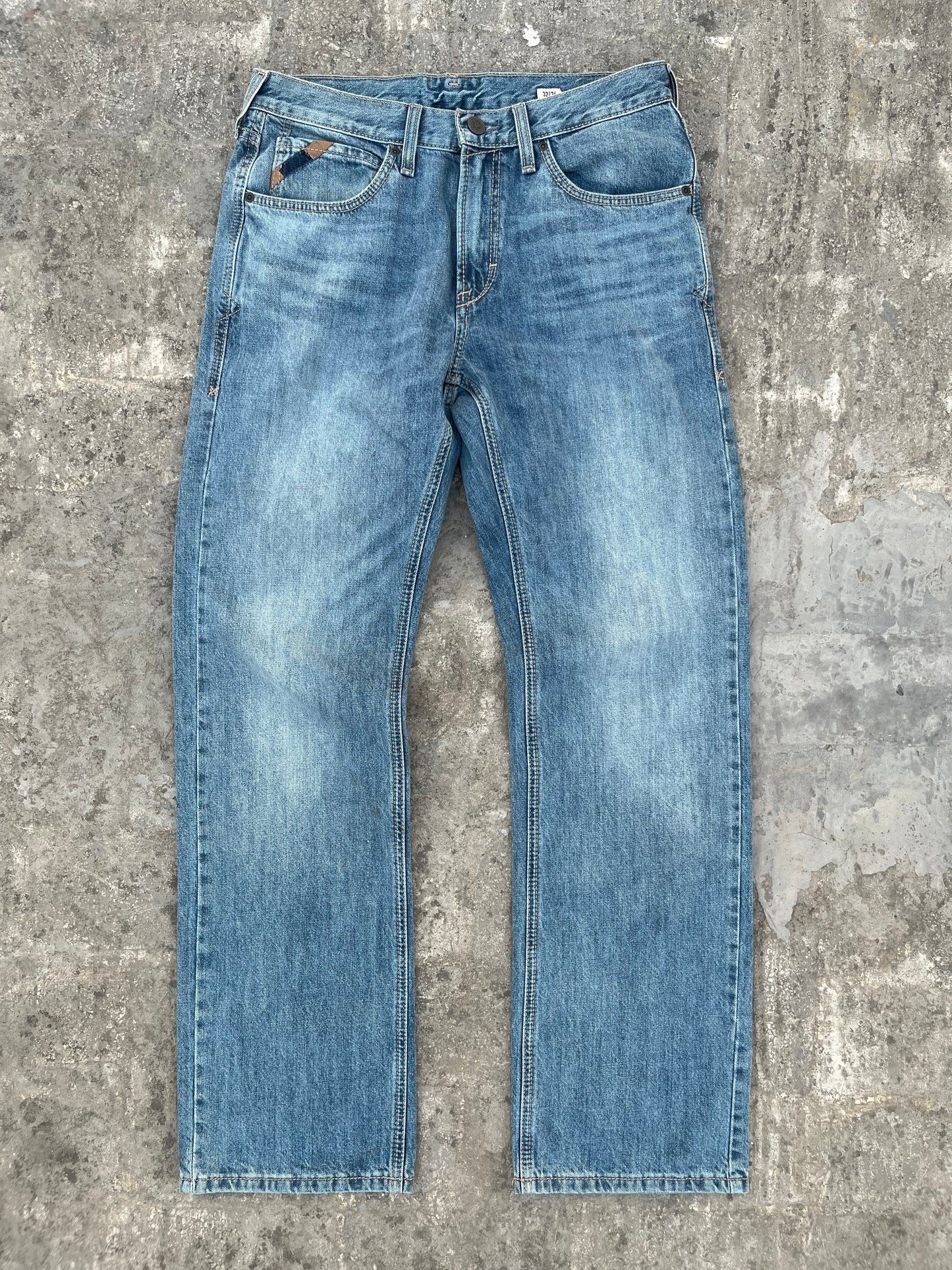 M2 Loop Lock Relaxed Bootcut Jeans (32)