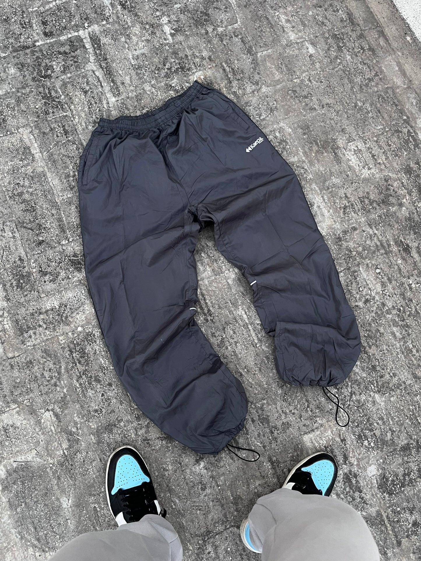 Kaepa Shiny Grey Trackpants (L)