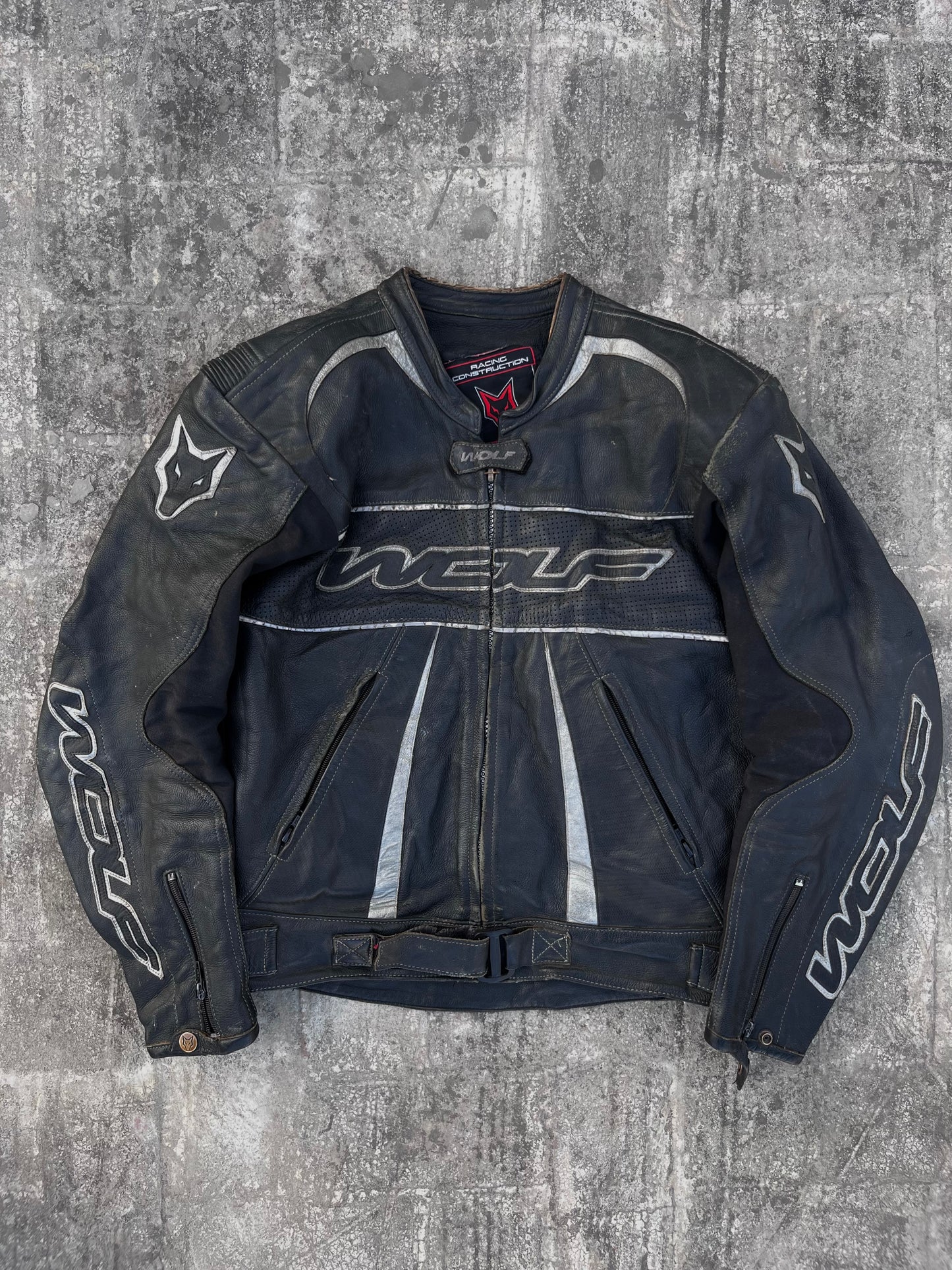Vintage Wolf Leather Biker Jacket (L)