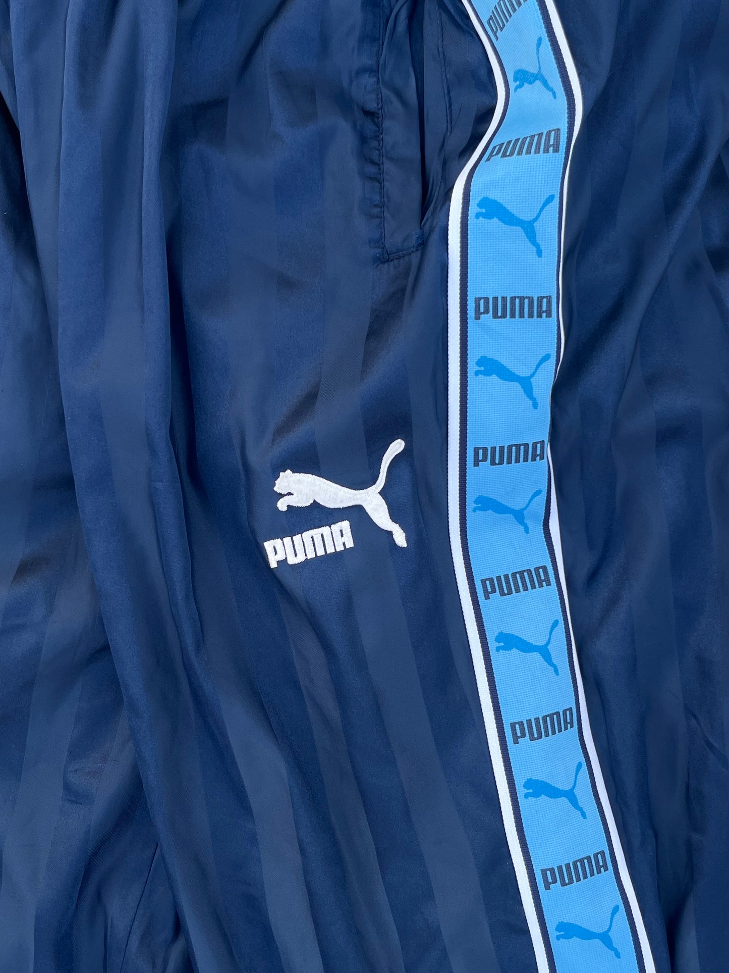 Vintage Puma Shiny Blue Stripes Baggy Trackpants (L/XL)