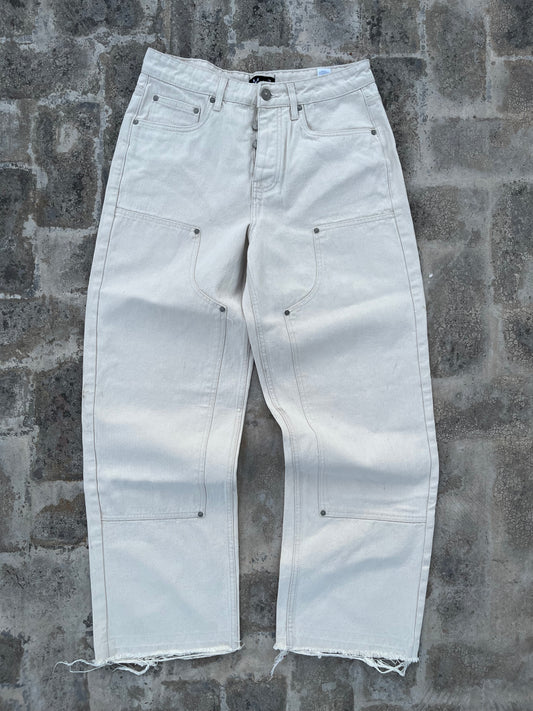 BoohooMan White Texturized and Distressed Edge Carpenter Baggy Jeans (32)
