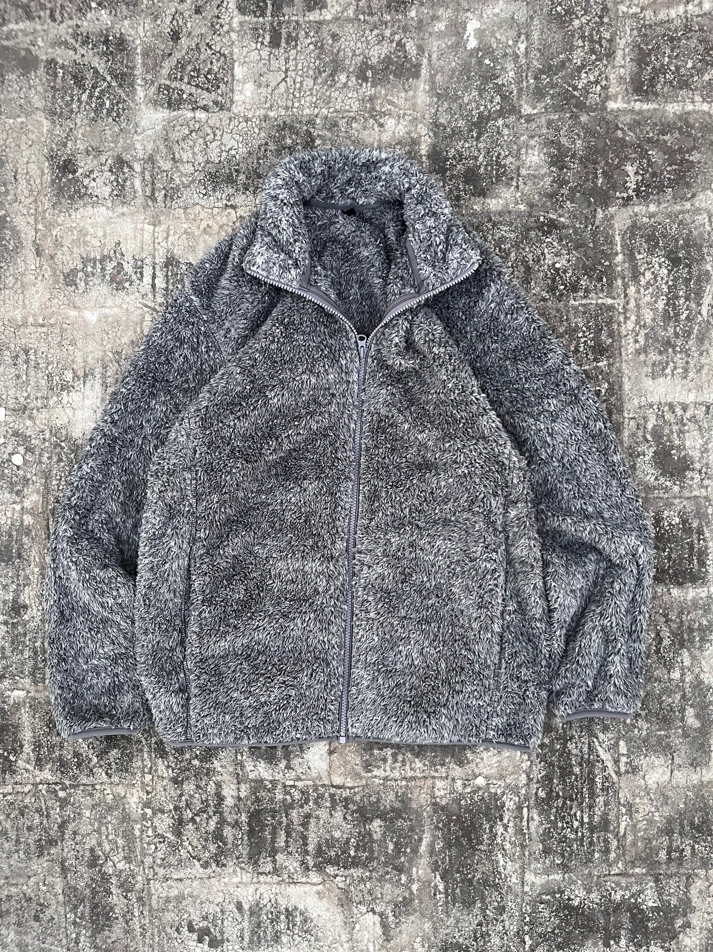 Uniqlo Grey Fur Fleece Zipper (M/L)