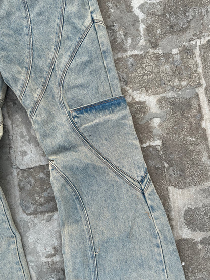 Favela Y2K Vintage Acid Washed Light Blue Flared Jeans with Patchwork and Embroidery (32)