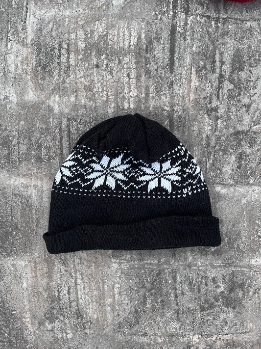 Vintage Christmas Snowflake Beanie