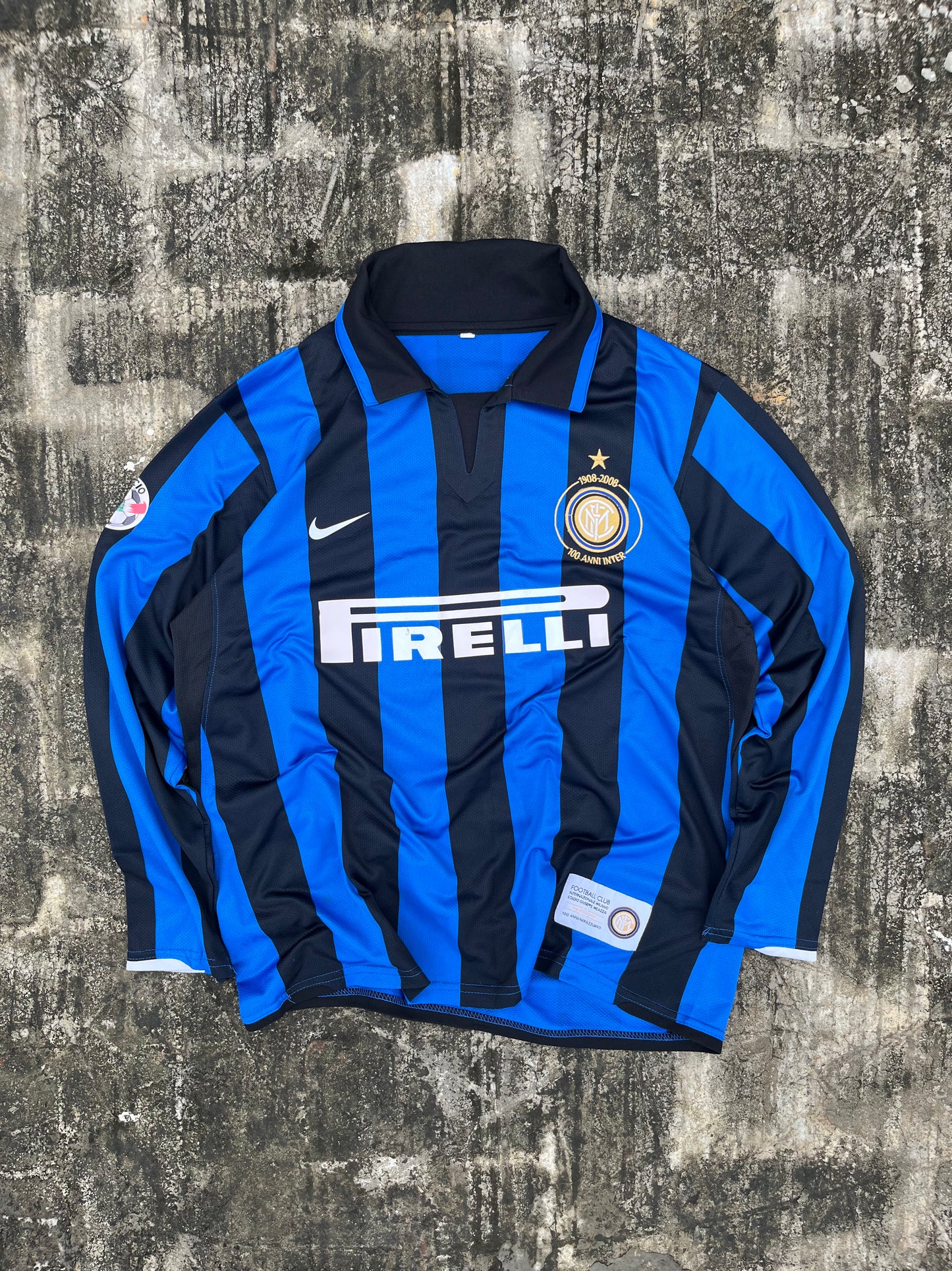 Nike InterMilan Football Club 1908-2008 100th Anniversary Pirelli Jersey Replica (M)