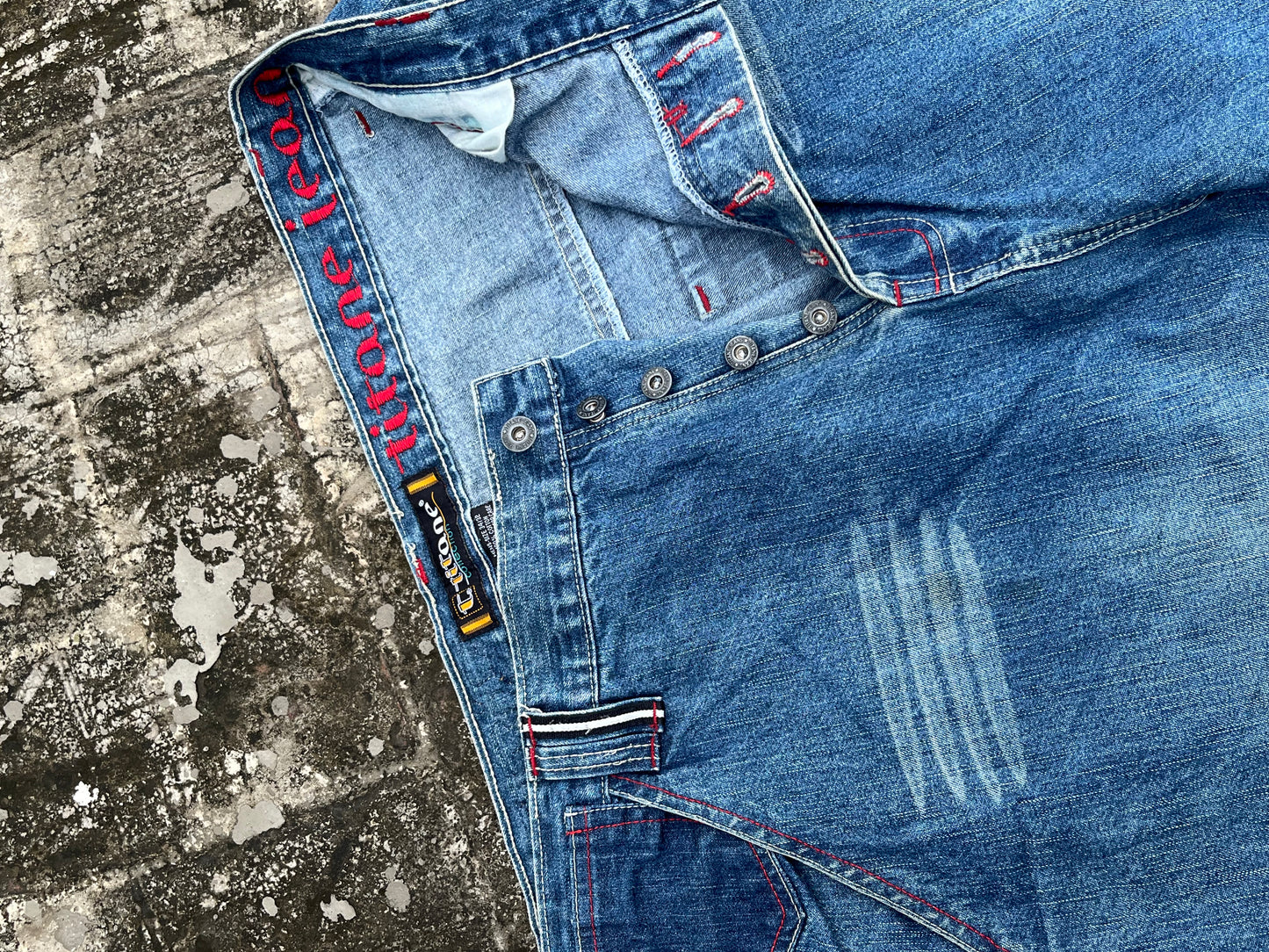 Vintage Tuttane Embroidery Baggy Jeans (34)
