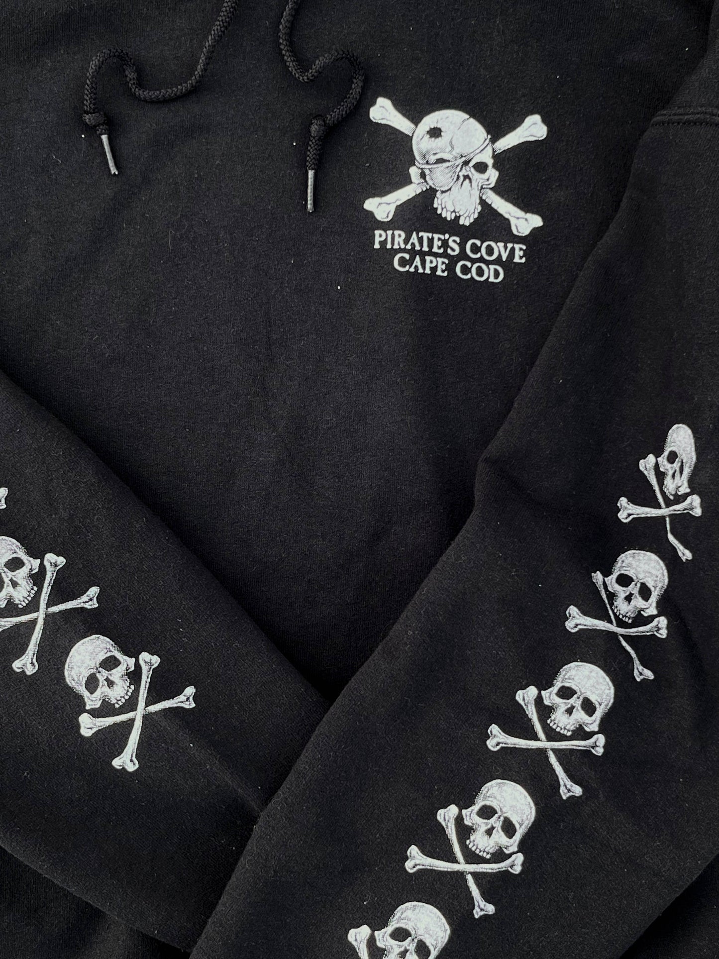 Pirate's Cove Cape God Oversized Hoodie (M)