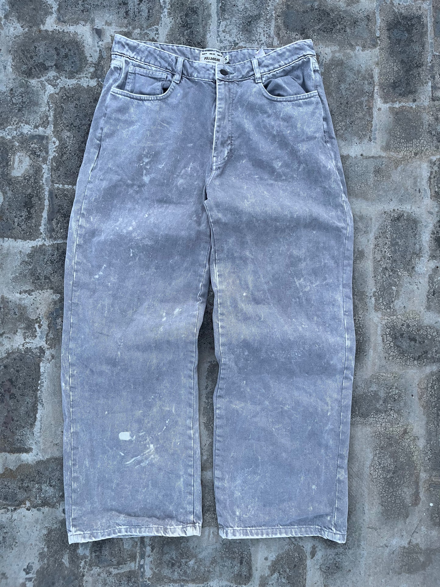 Pull and Bear Grey Stone Washed Baggy Jeans (34)
