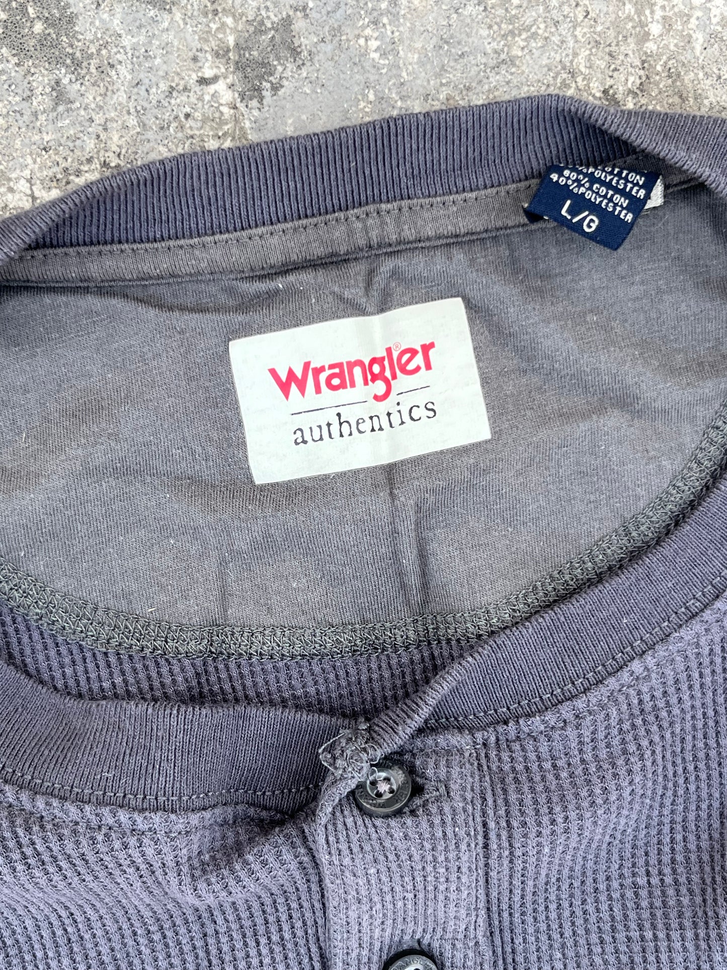 Wrangler Grey Waffle Knit Texturized Full Sleeves Henley (XL)