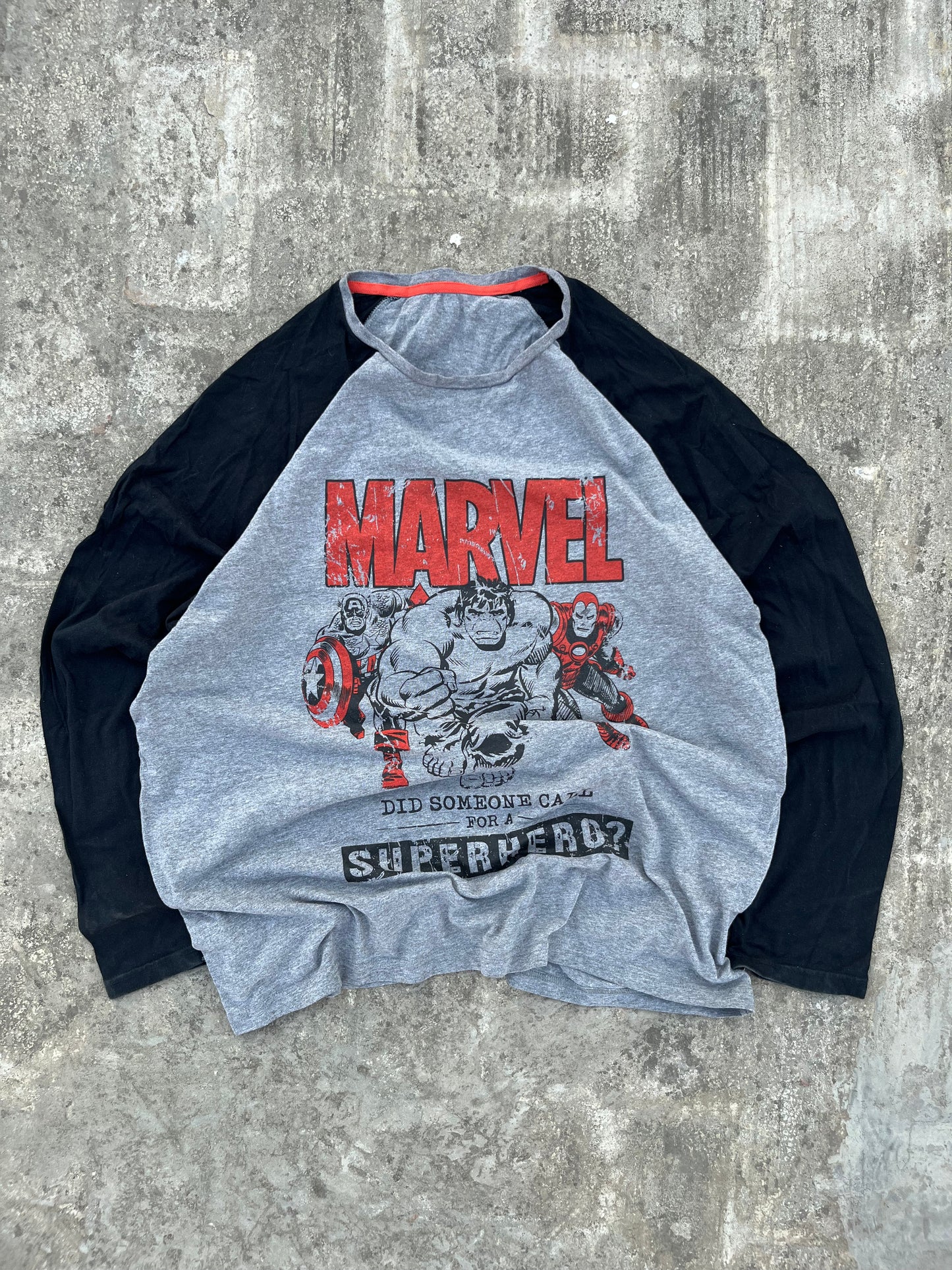 Vintage Marvel Raglan Full Sleeves Oversized Graphic Tee (L)