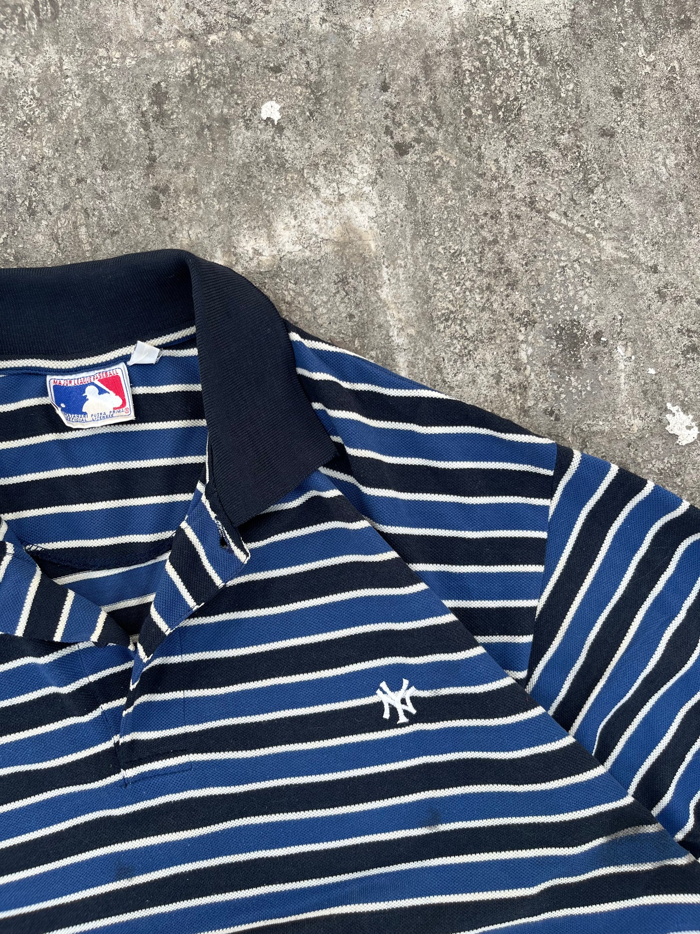 Vintage 90s MLB New York Yankees Black and Blue Stripes Polo Tee (XL)
