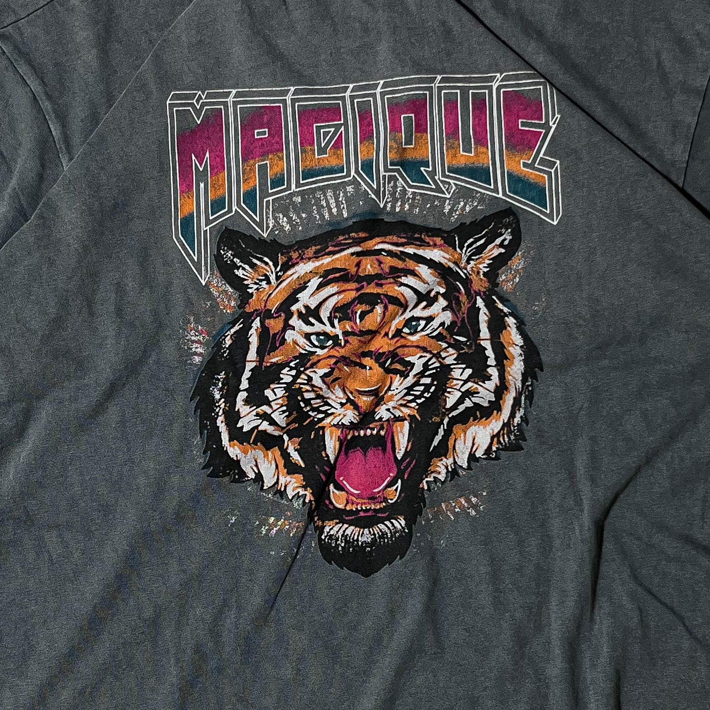 Magique Tiger Grey Tee (S/M)